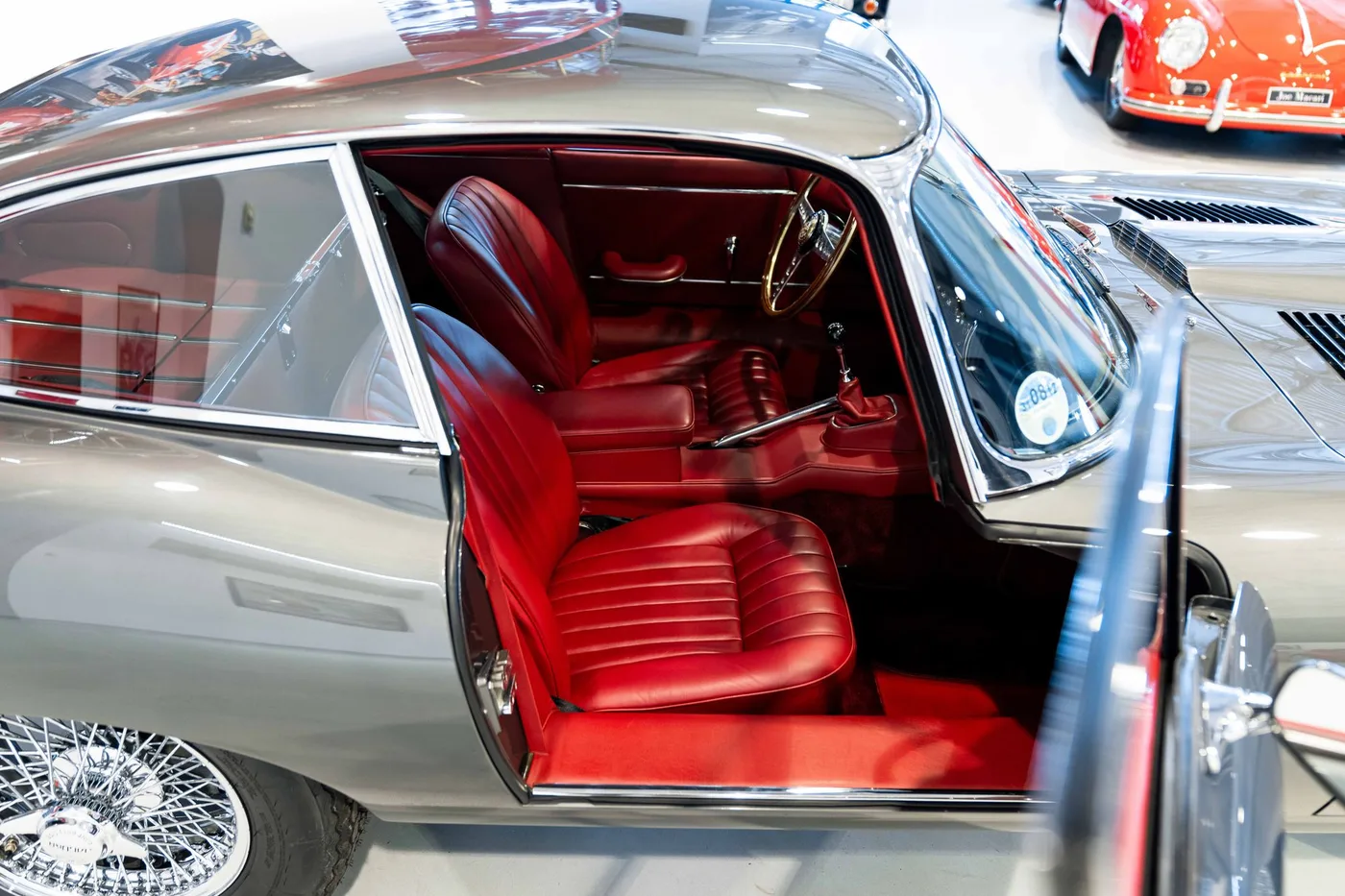 1966 Jaguar E-Type offered by a collector car specialist in London, United Kingdom, photo 13 of 20
