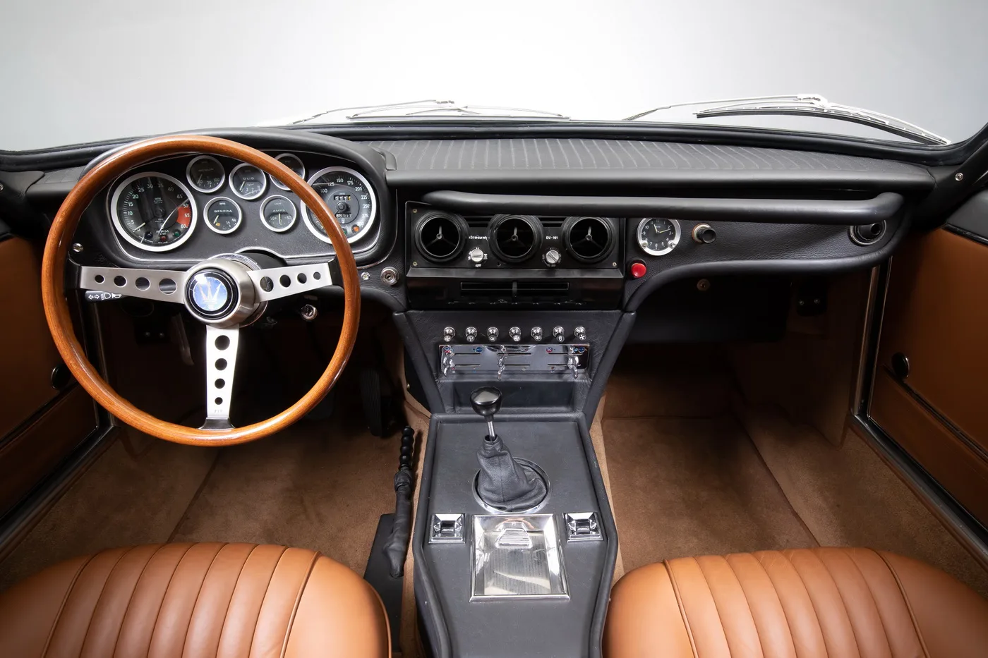 1966 Maserati Sebring Series II 3500 GTI, 18/23