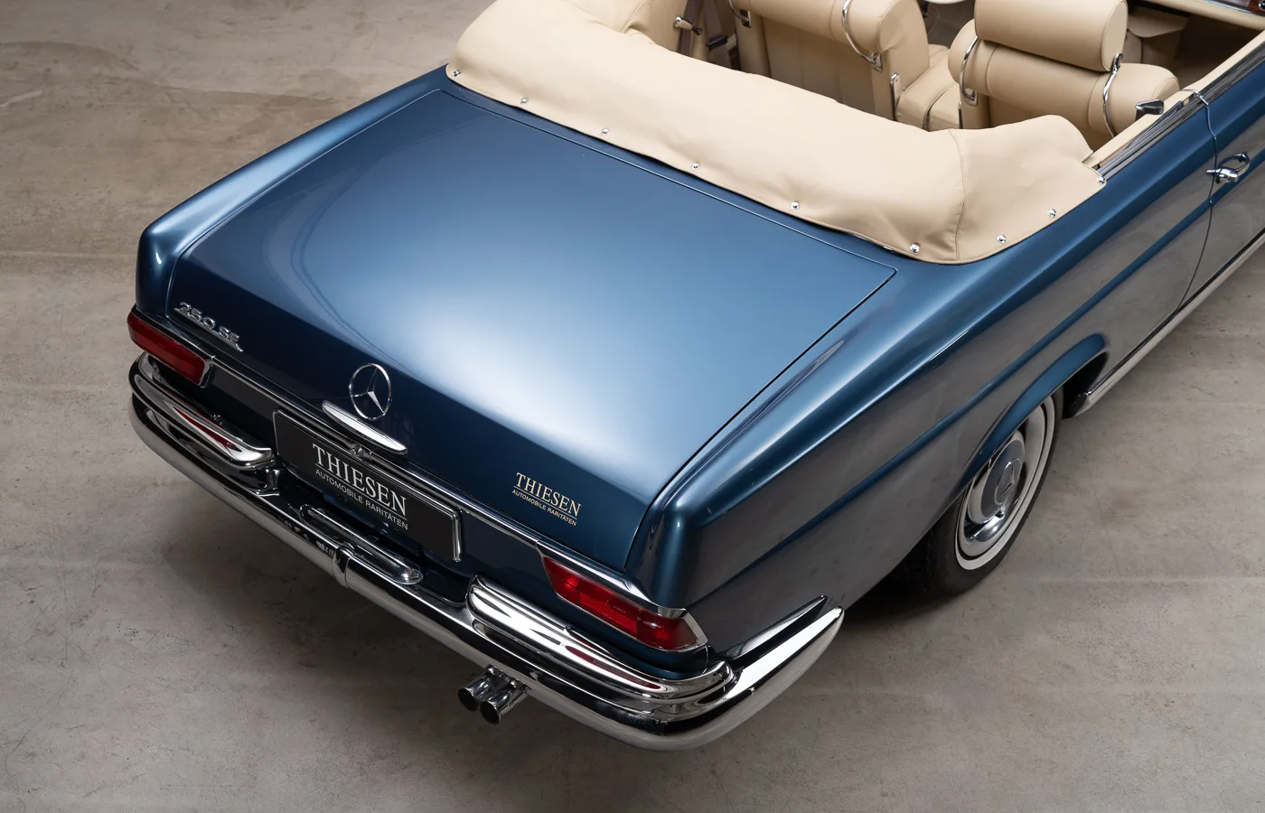 1966 Mercedes-Benz 250 SE Cabriolet, 15/30