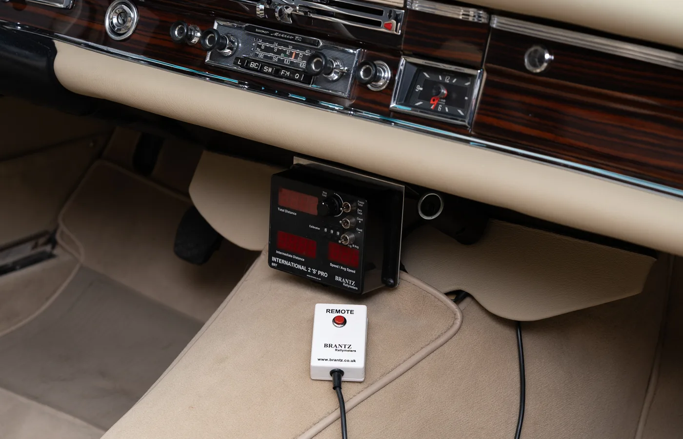 1966 Mercedes-Benz 250 SE Cabriolet, 30/30