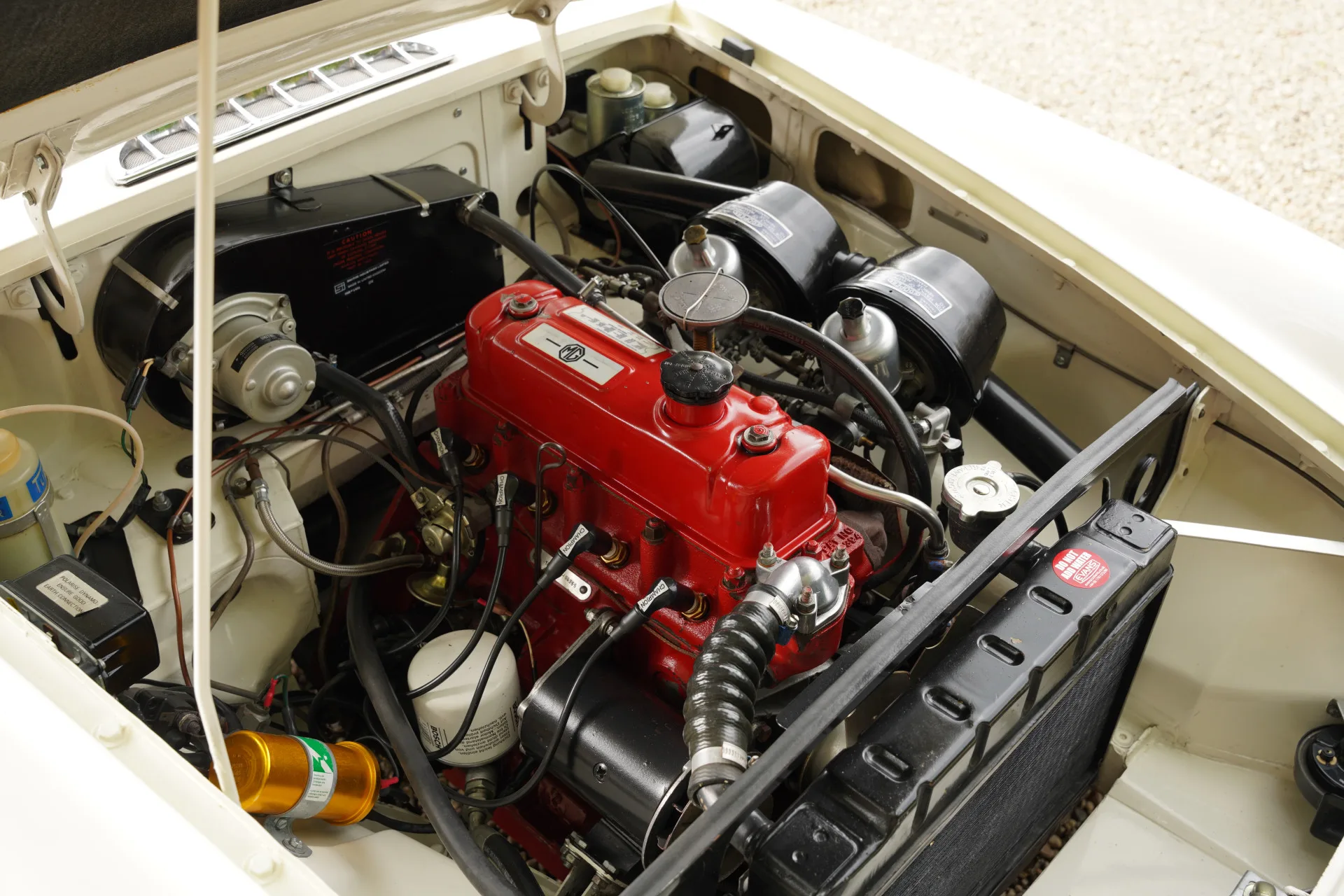 1966 MG MGB Roadster Mk I, 14/30