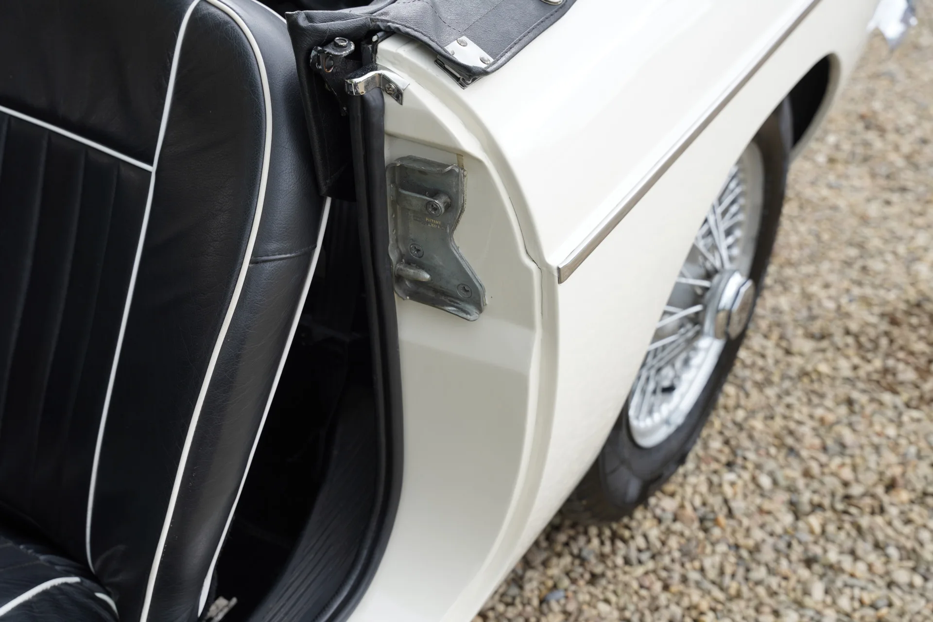 1966 MG MGB Roadster Mk I, 27/30