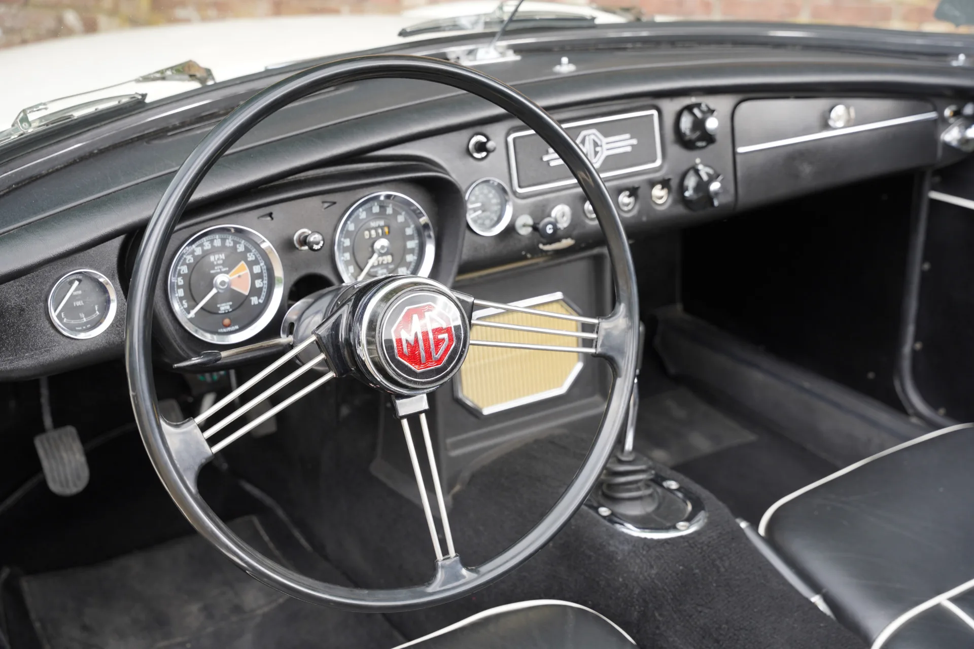 1966 MG MGB Roadster Mk I, 29/30