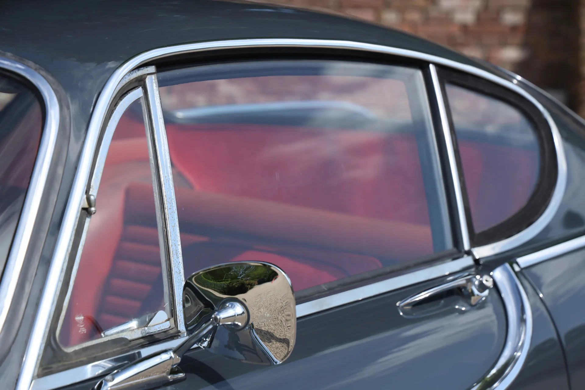 1966 Volvo P1800S, 22/30