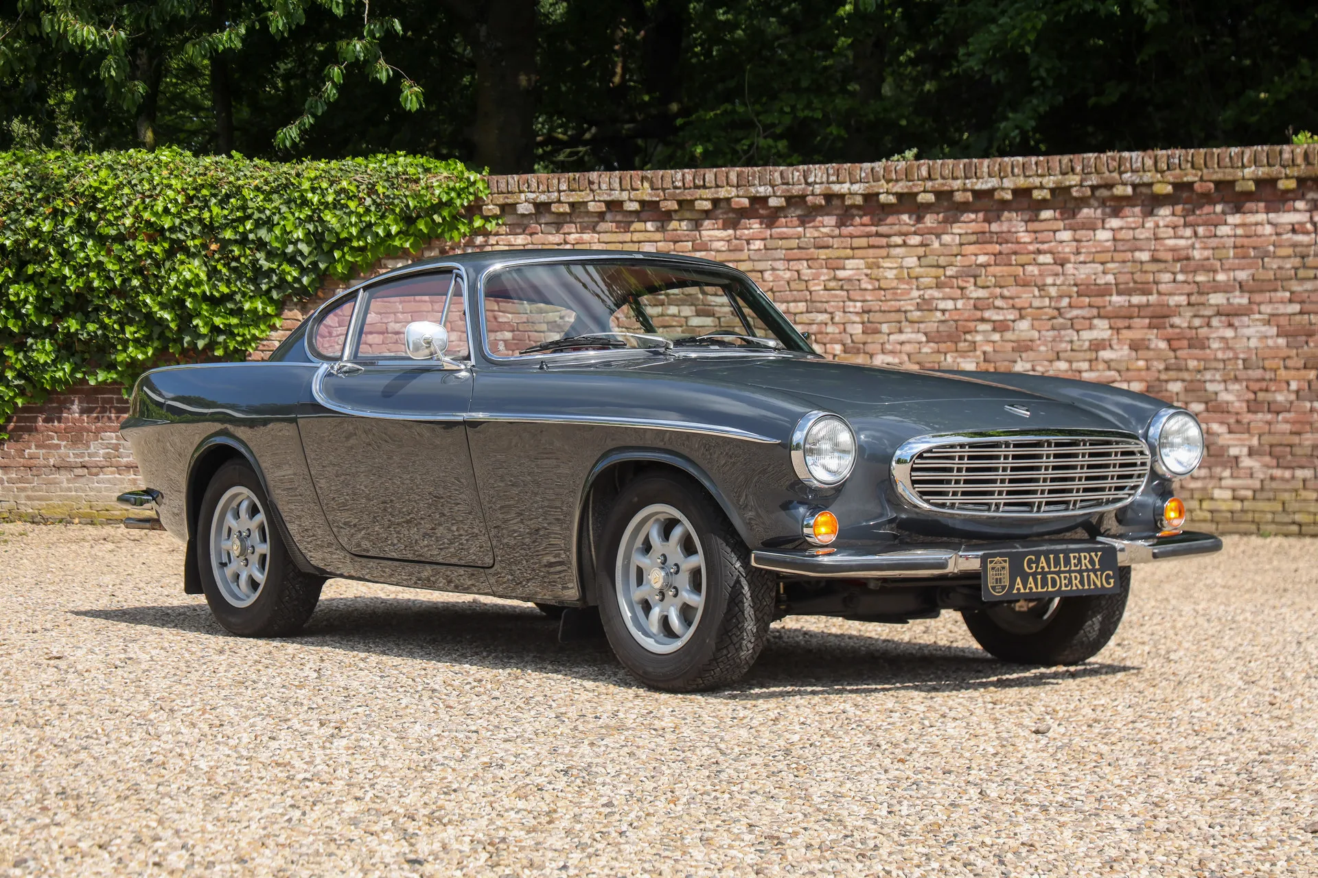 1966 Volvo P1800S, 27/30