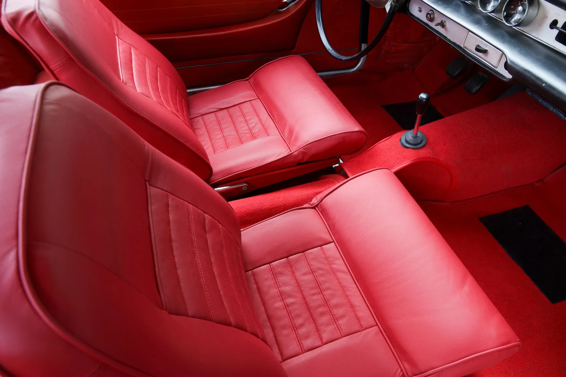 1966 Volvo P1800S, 30/30