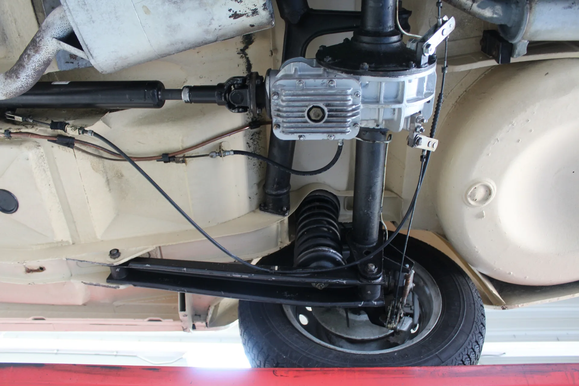 1967 Alfa Romeo Spider 1600 Duetto, 11/30