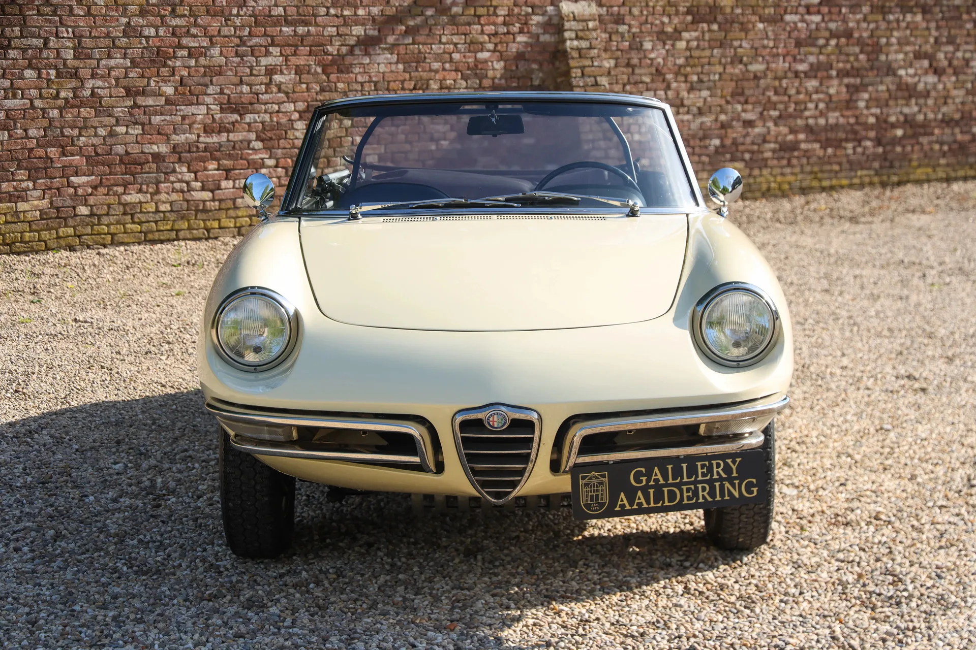 1967 Alfa Romeo Spider 1600 Duetto, 24/30
