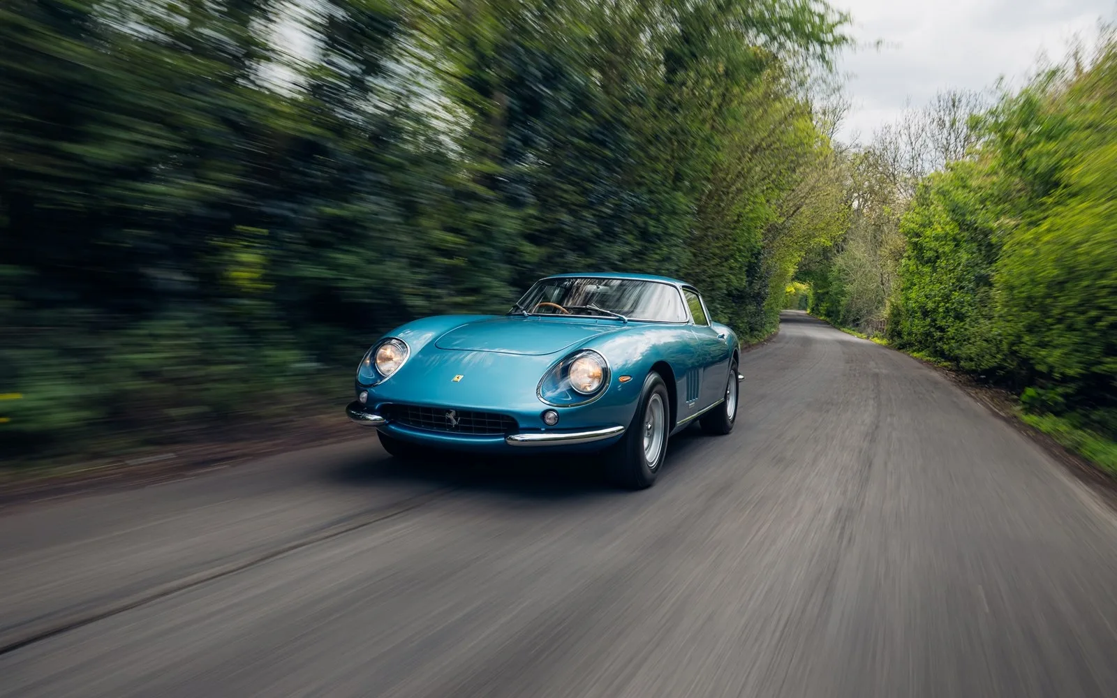 1967 Ferrari 275 GTB 6C Torque Tube proposée par un concessionnaire spécialisé à Chorleywood, Royaume-Uni, photo principale