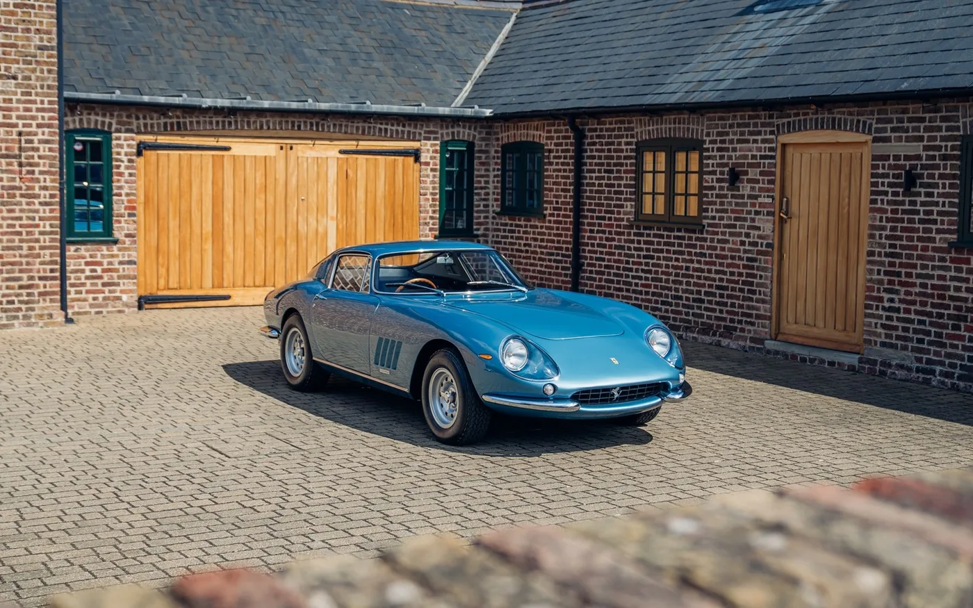 1967 Ferrari 275 GTB 6C Torque Tube proposée par un concessionnaire spécialisé à Chorleywood, Royaume-Uni, photo 6 sur 15