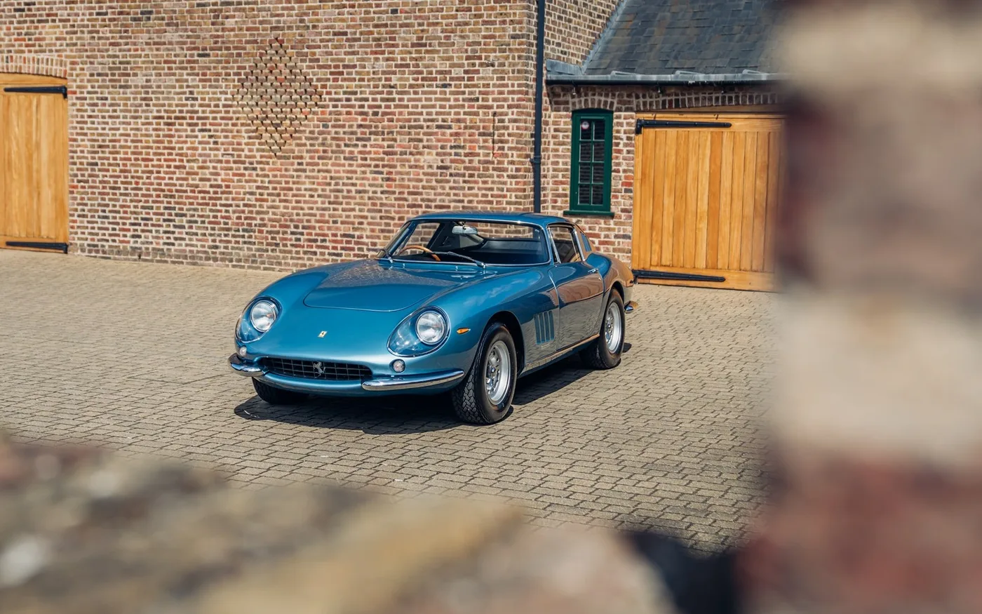 1967 Ferrari 275 GTB 6C Torque Tube proposée par un concessionnaire spécialisé à Chorleywood, Royaume-Uni, photo 11 sur 15