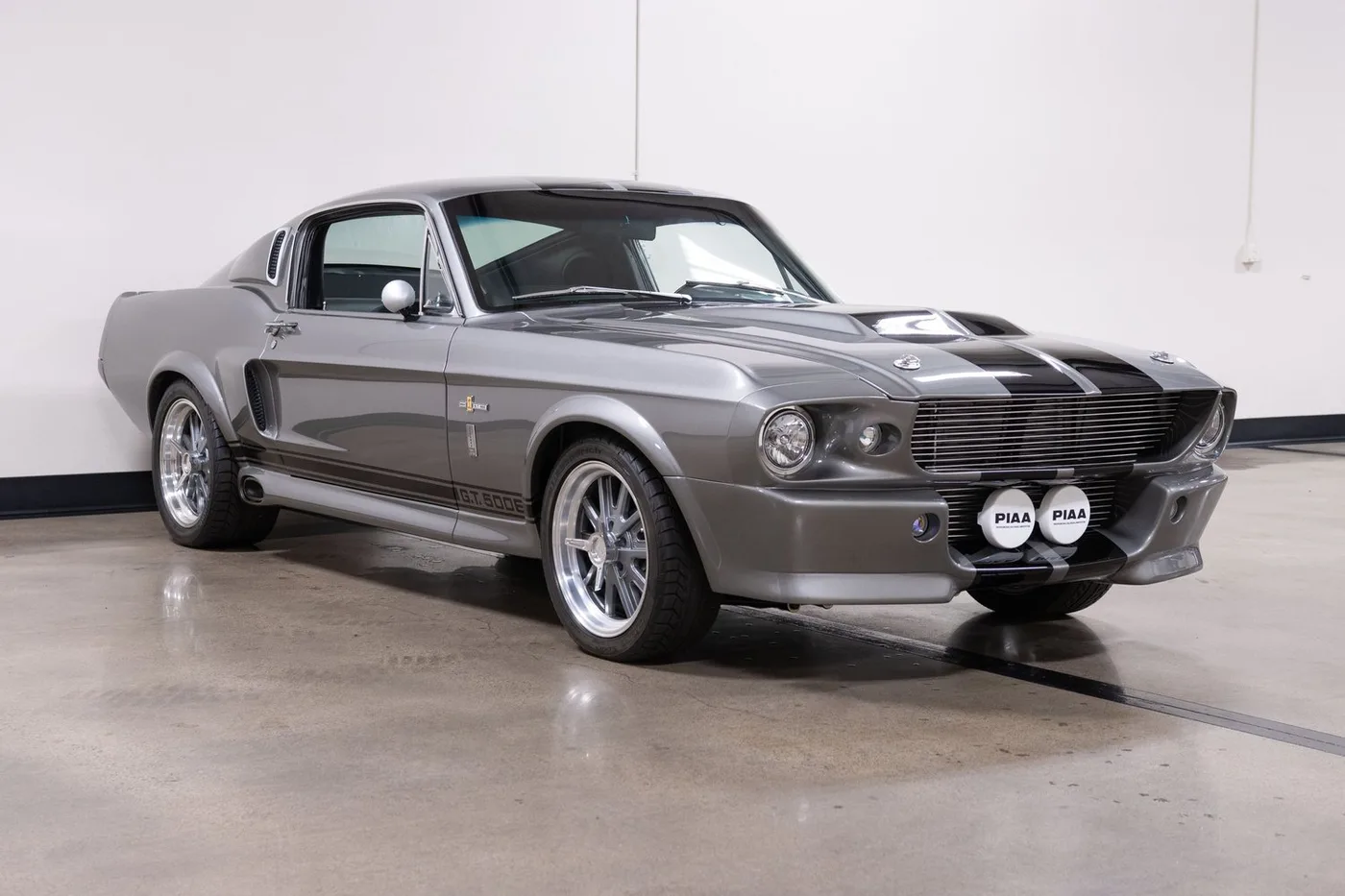1967 Ford Mustang Eleanor Tribute verkauft von einem Fachhändler in Costa Mesa, Vereinigte Staaten, Foto 2 von 15
