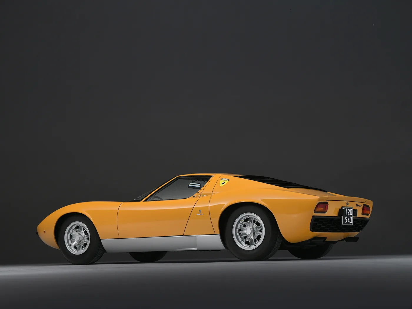 1967 Lamborghini Miura P400 angeboten von einem Fachhändler in Hook Norton, Vereinigtes Königreich, Foto 6 von 15