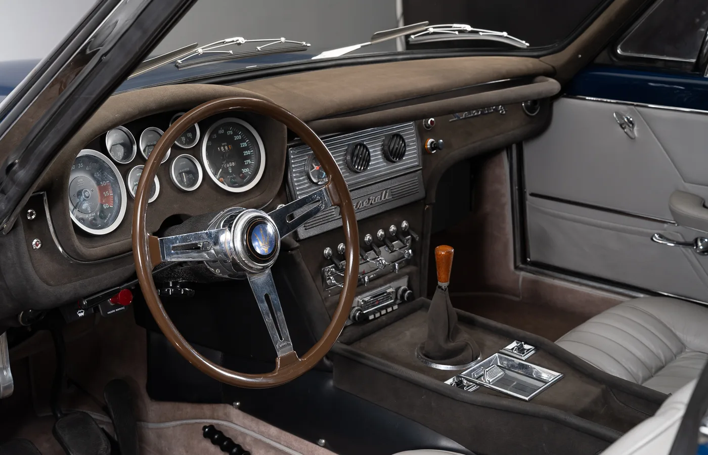 1967 Maserati Sebring Series II 3500 GTI, 17/28