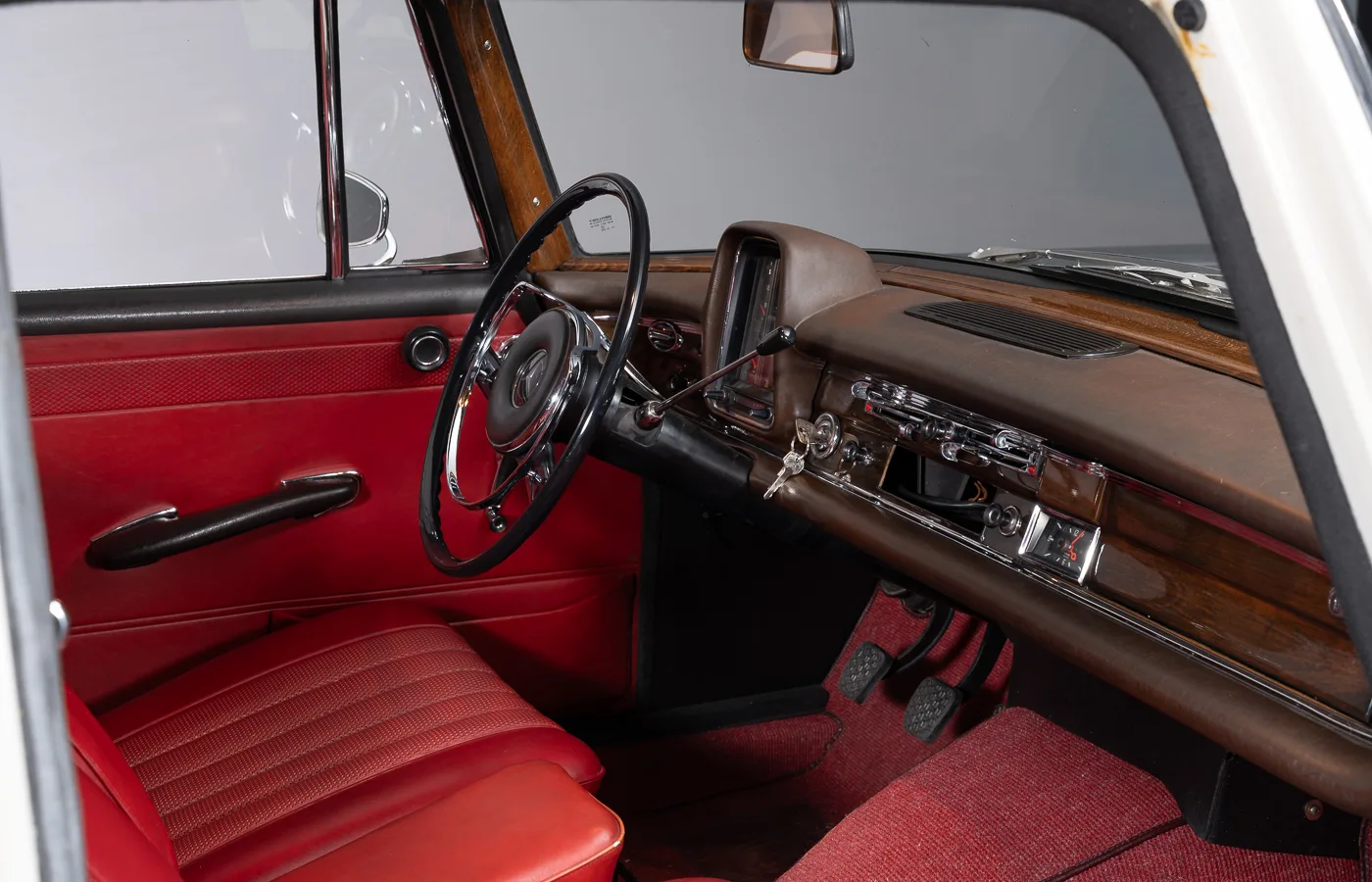 1967 Mercedes-Benz 230 S IMA Universal, 18/30