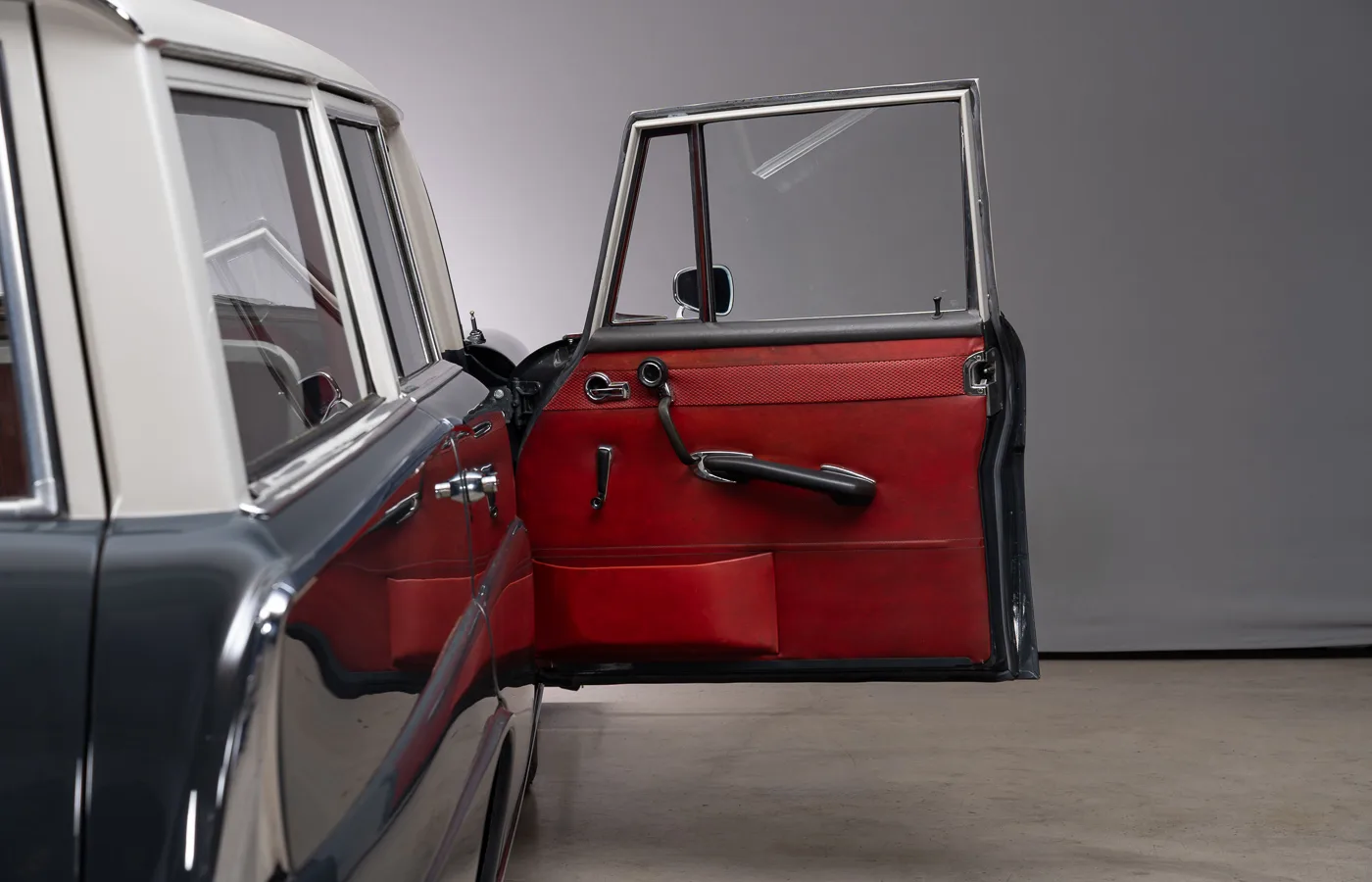 1967 Mercedes-Benz 230 S IMA Universal, 23/30