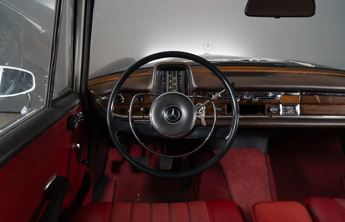 1967 Mercedes-Benz 230 S IMA Universal, 25/30