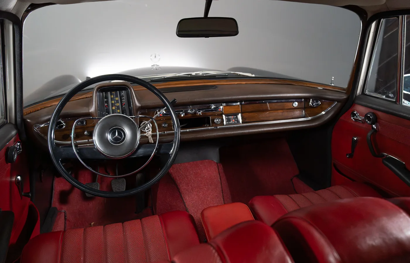 1967 Mercedes-Benz 230 S IMA Universal, 26/30
