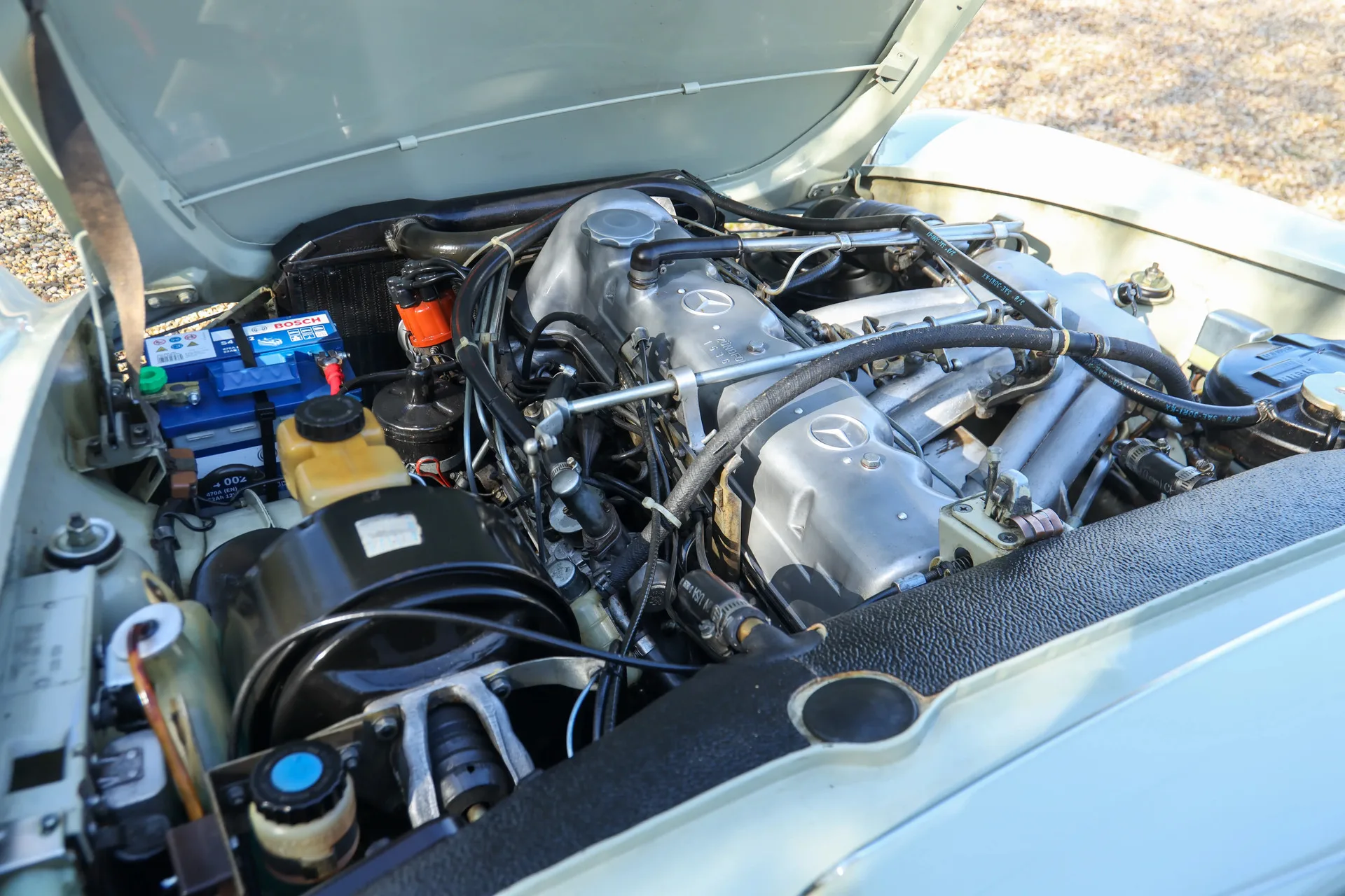 1967 Mercedes-Benz 230 SL, 16/30
