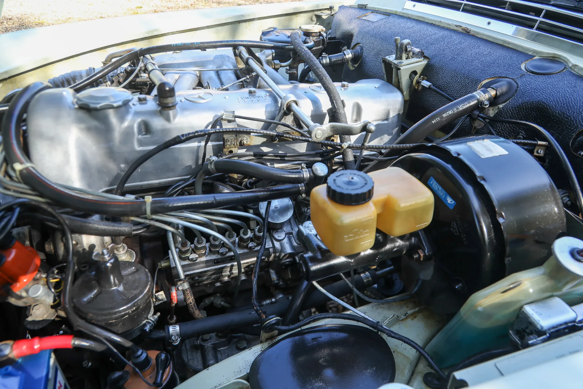 1967 Mercedes-Benz 230 SL, 22/30