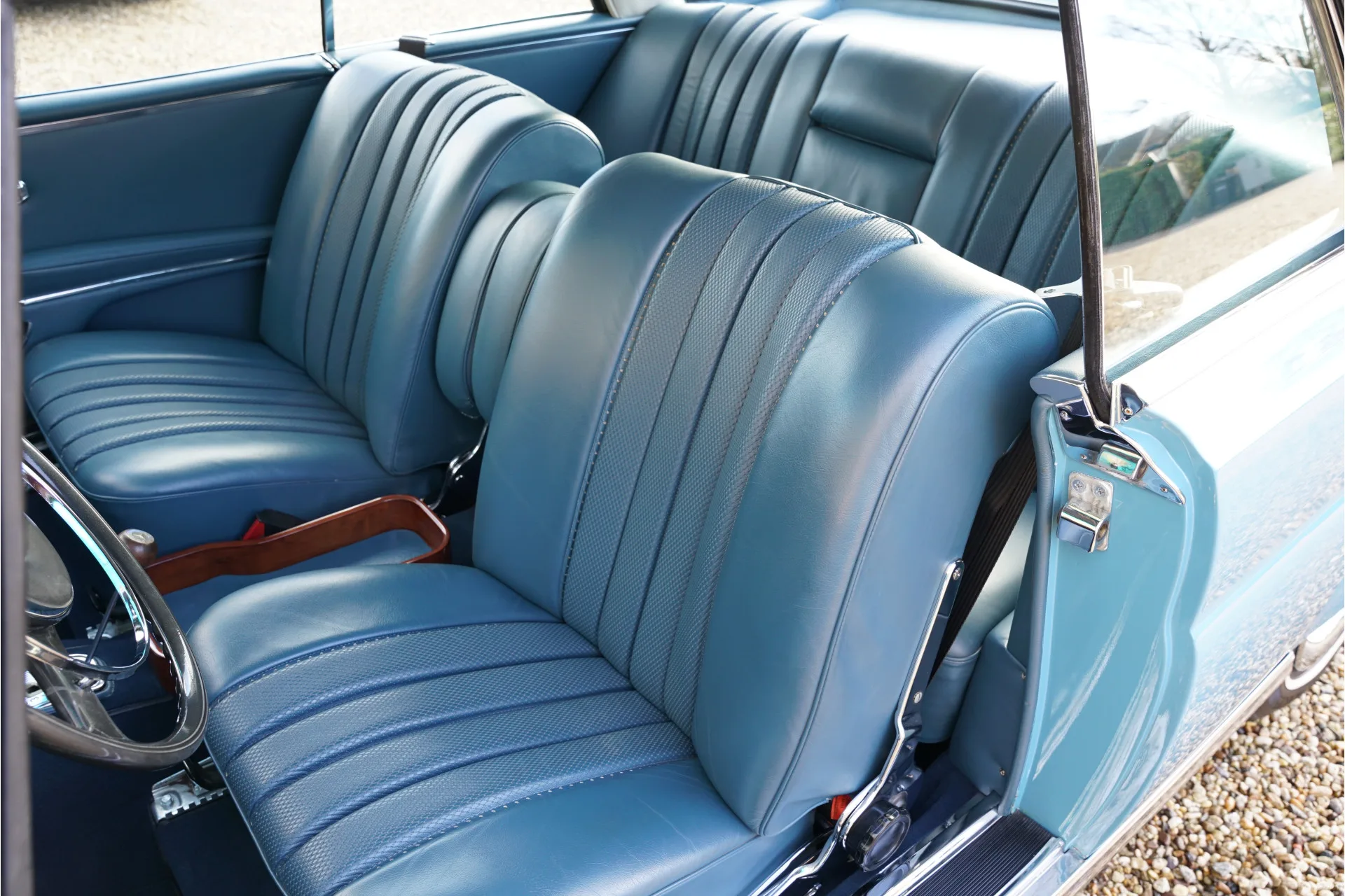 1967 Mercedes-Benz 250 SE Coupé, 26/30