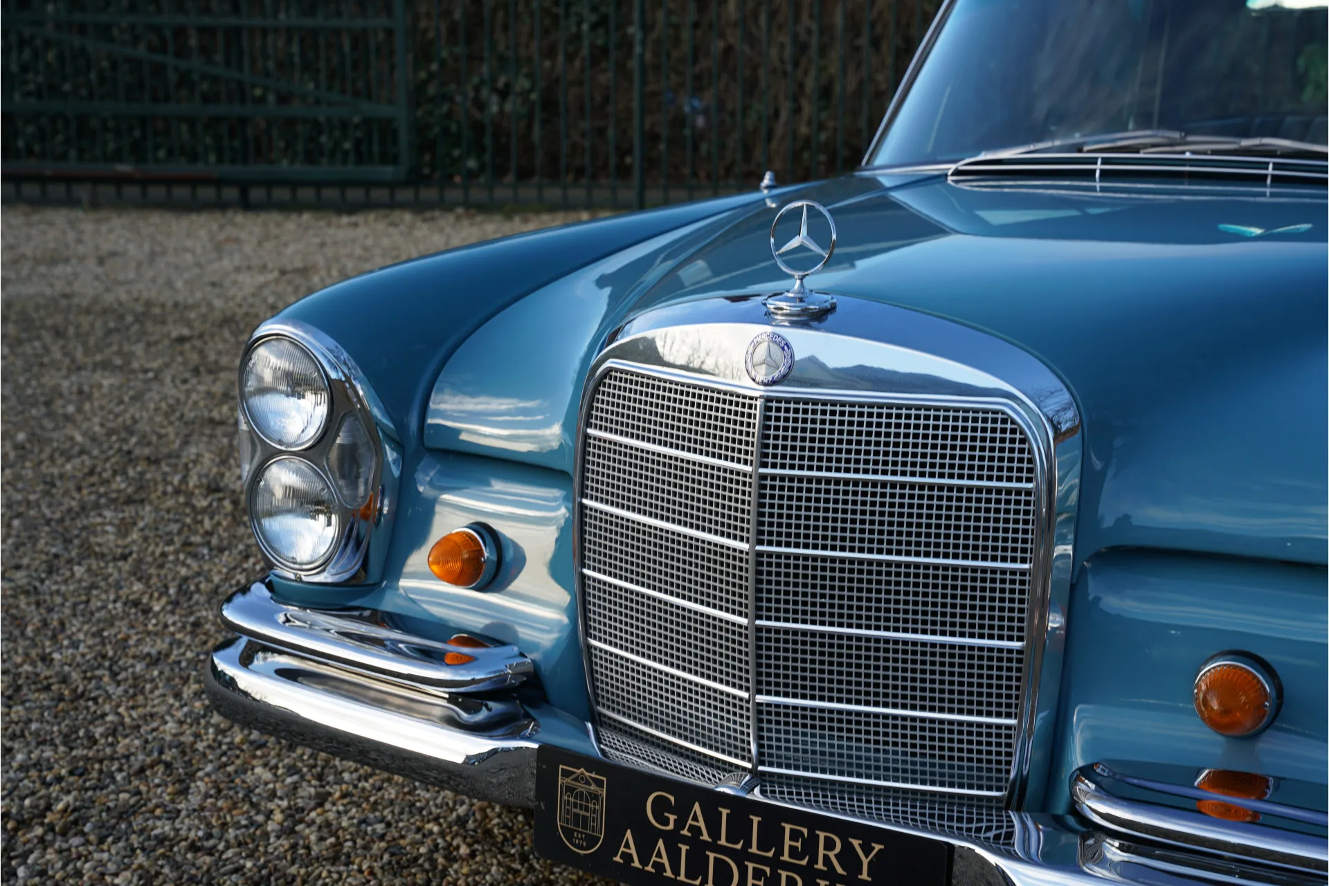 1967 Mercedes-Benz 250 SE Coupé, 29/30