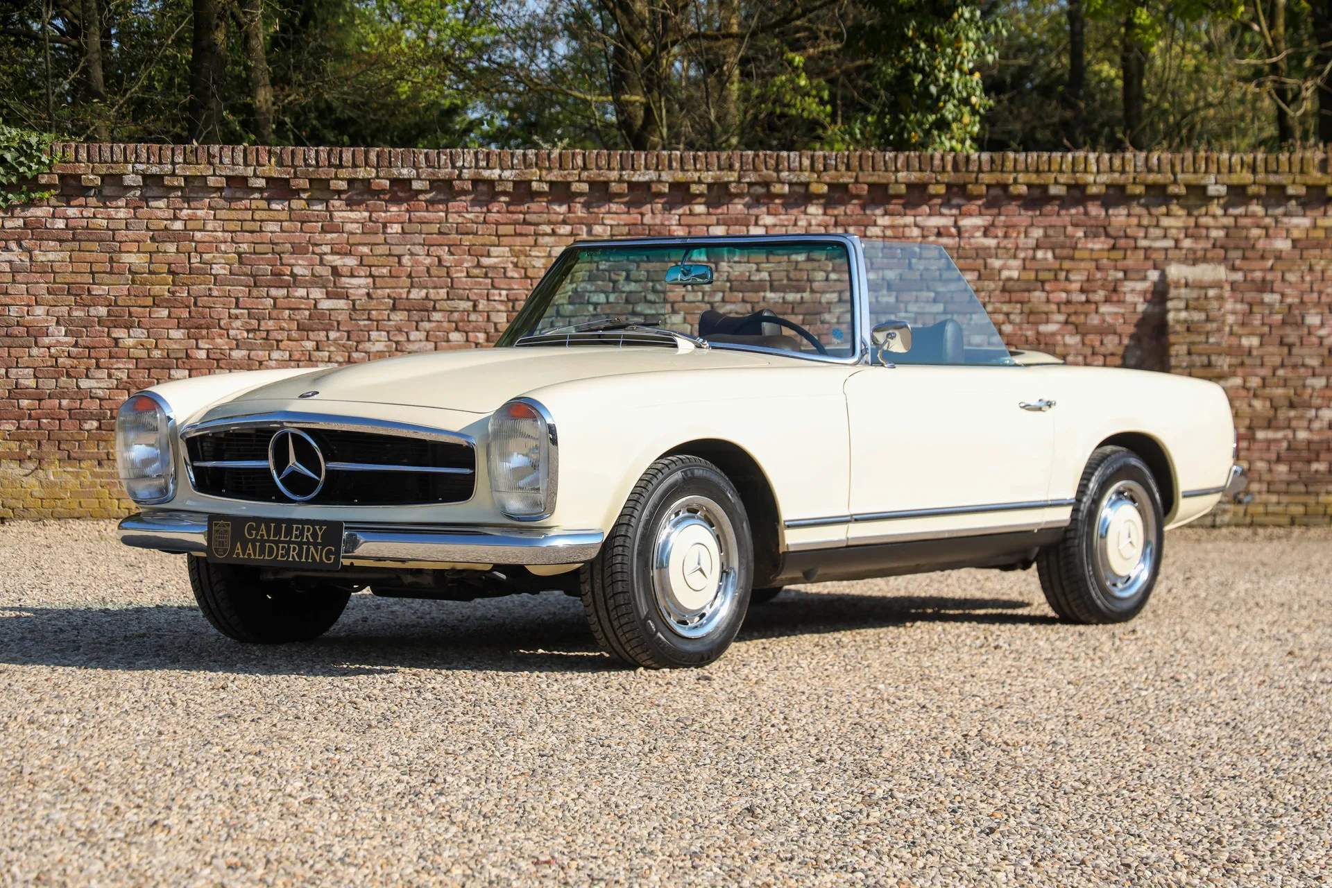 1967 Mercedes-Benz 250 SL, 10/30