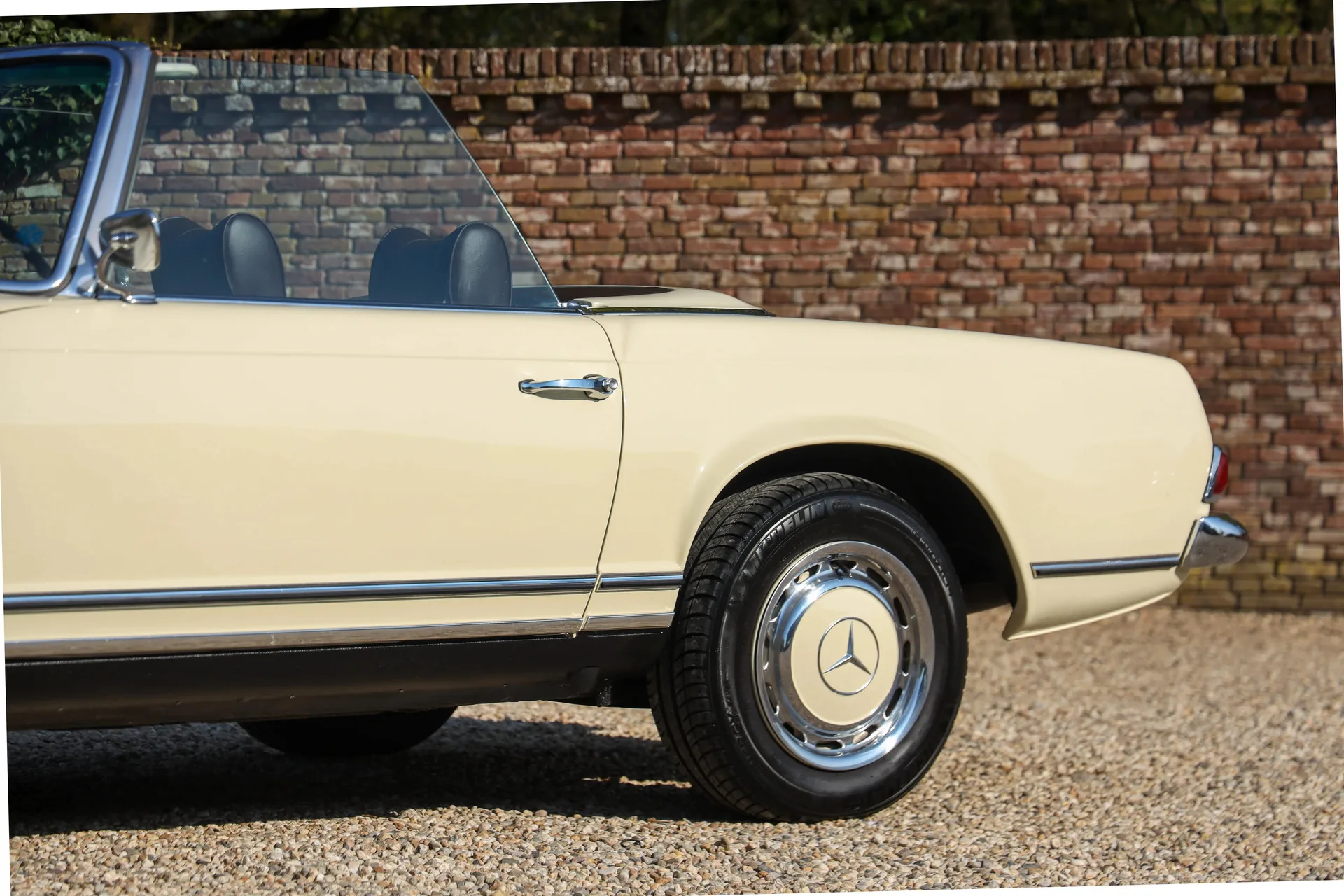 1967 Mercedes-Benz 250 SL, 20/30