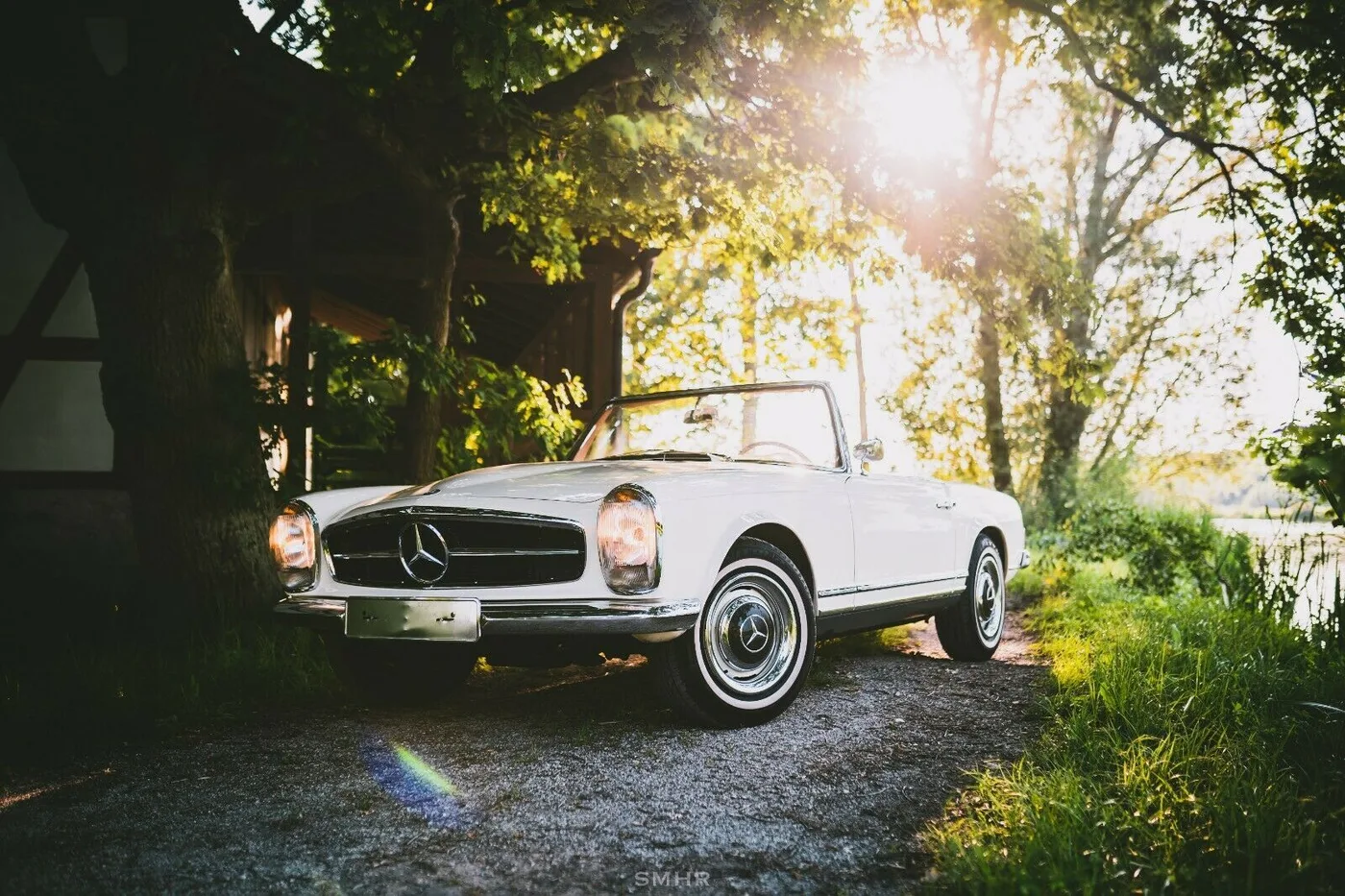 1967 Mercedes-Benz 250 SL Pagoda proposée par un concessionnaire spécialisé à Nuremberg, Allemagne, photo 5 sur 15