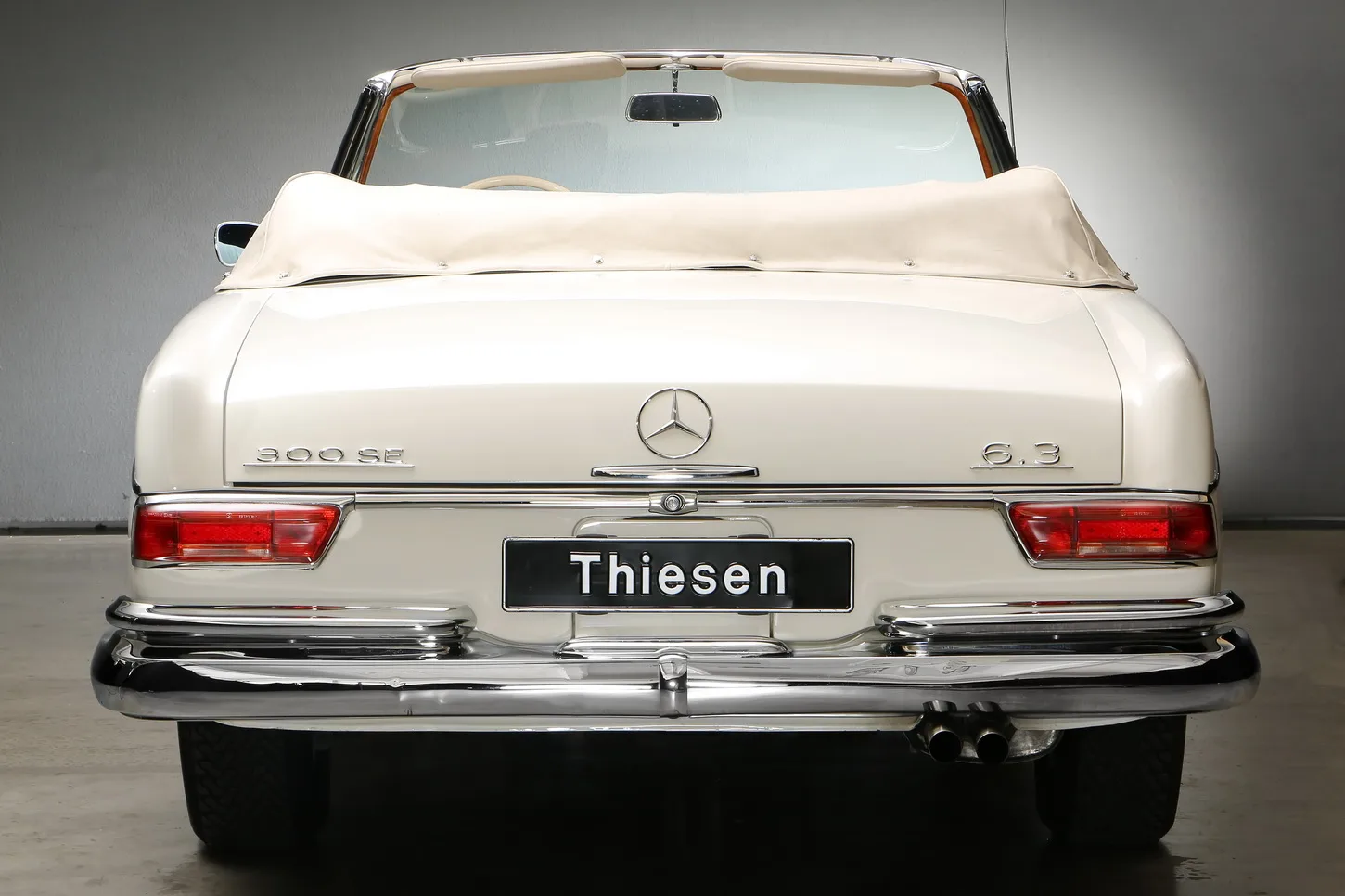 1967 Mercedes-Benz 300 SE Cabriolet 6.3, 5/26
