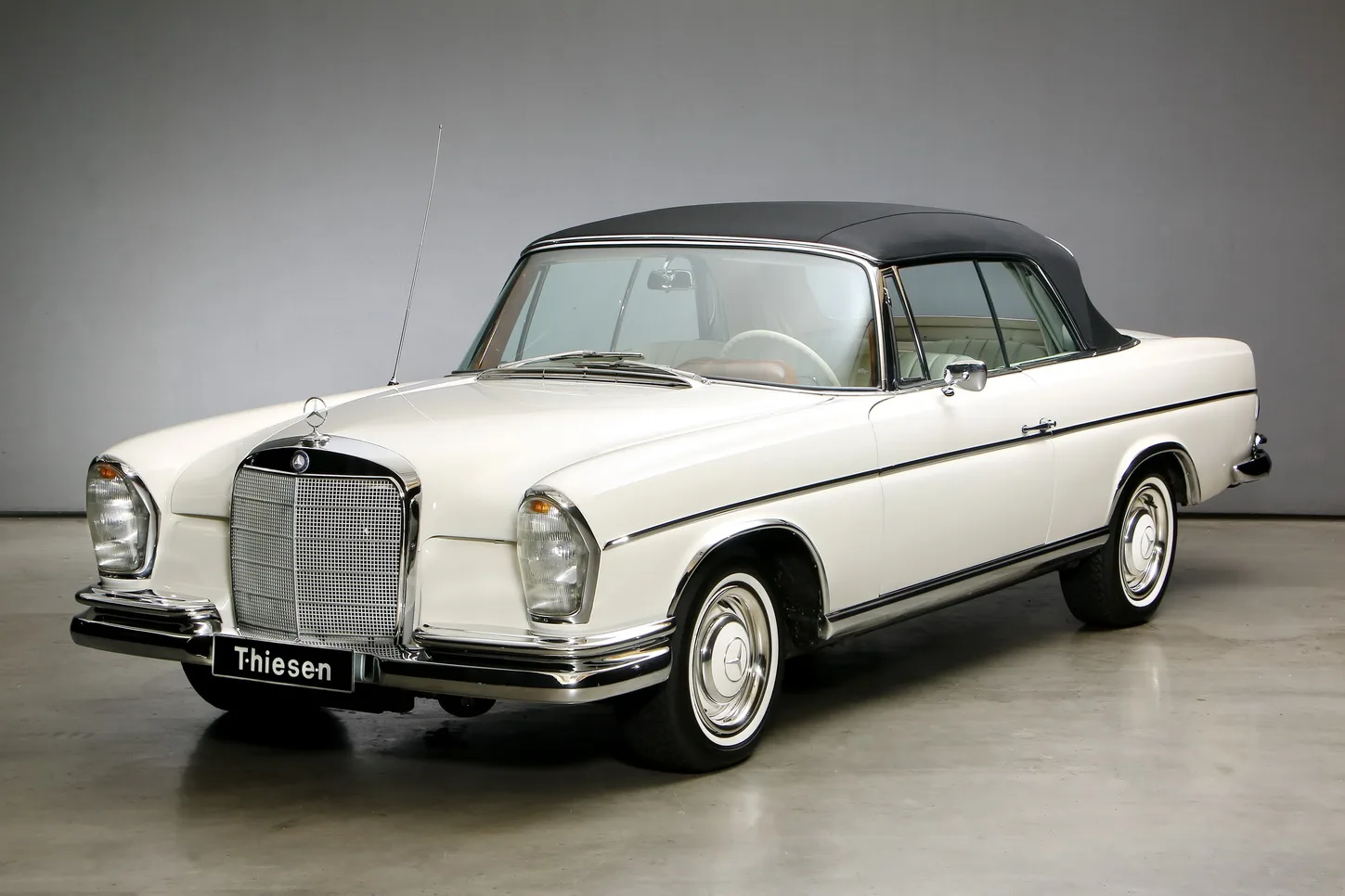 1967 Mercedes-Benz 300 SE Cabriolet 6.3, 9/26