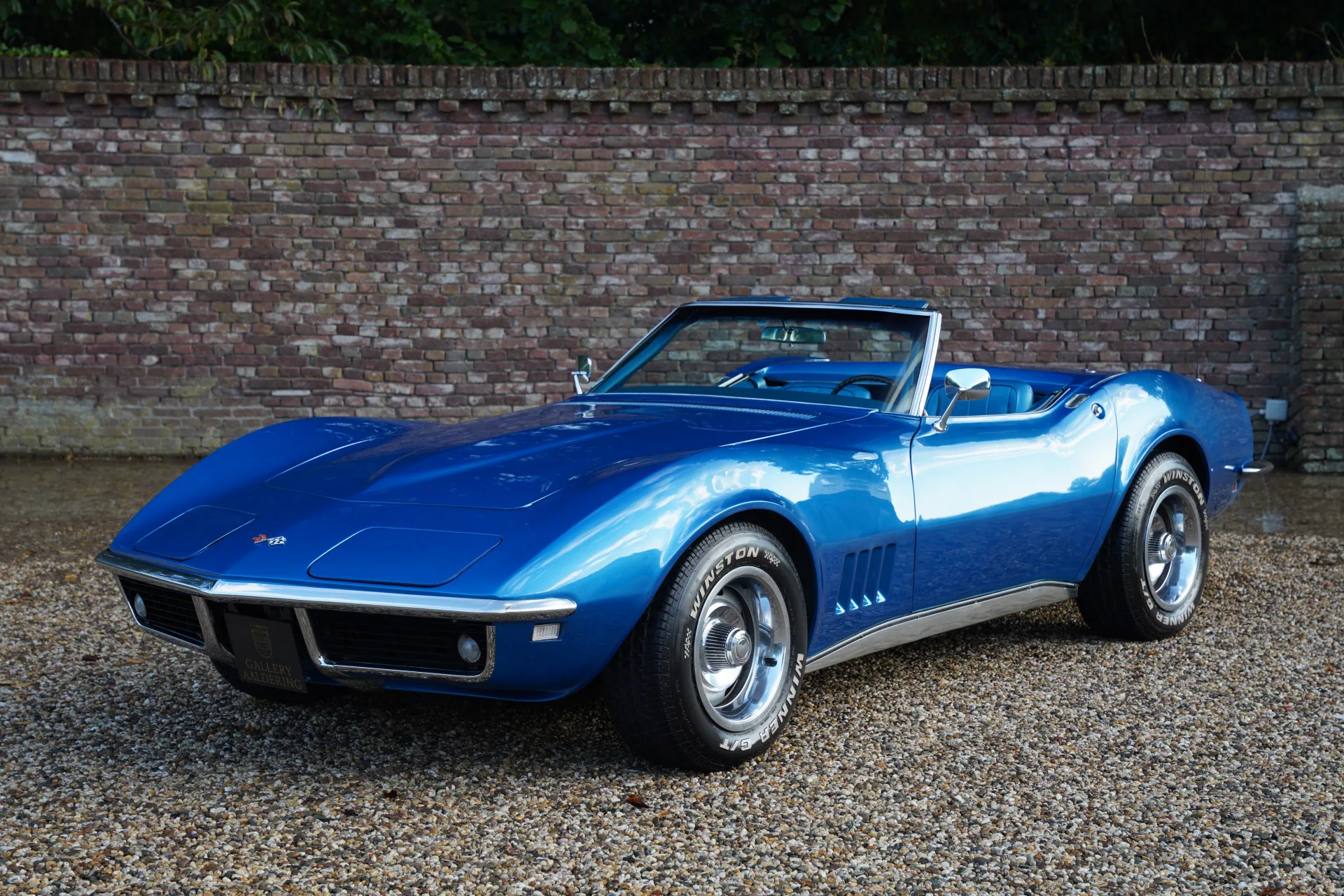 1968 Chevrolet Corvette C3 Convertible offered by a specialist dealer in Brummen, Netherlands, main photo