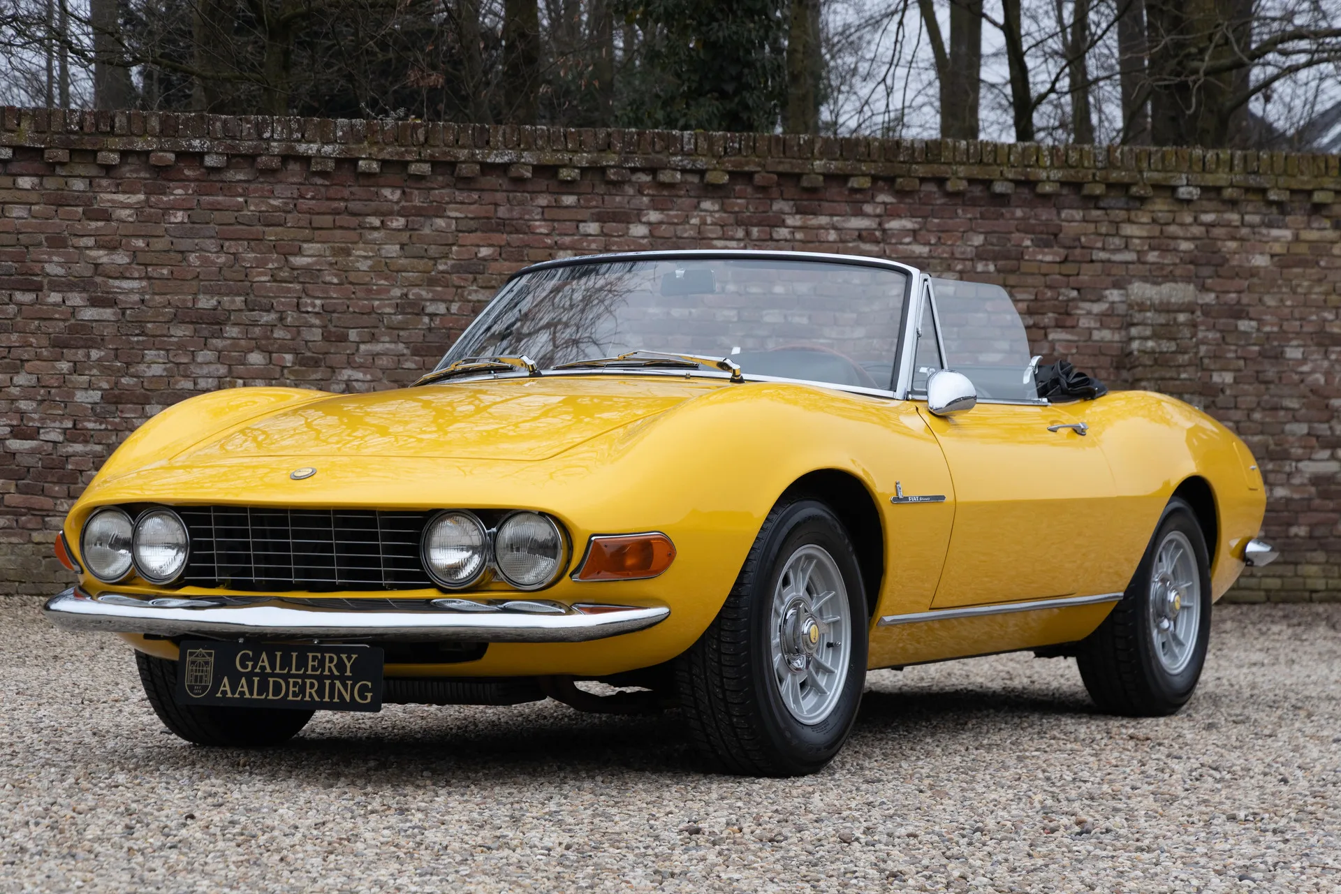 1968 Fiat Dino Spider 2000 offered by a specialist dealer in Brummen, Netherlands, main photo