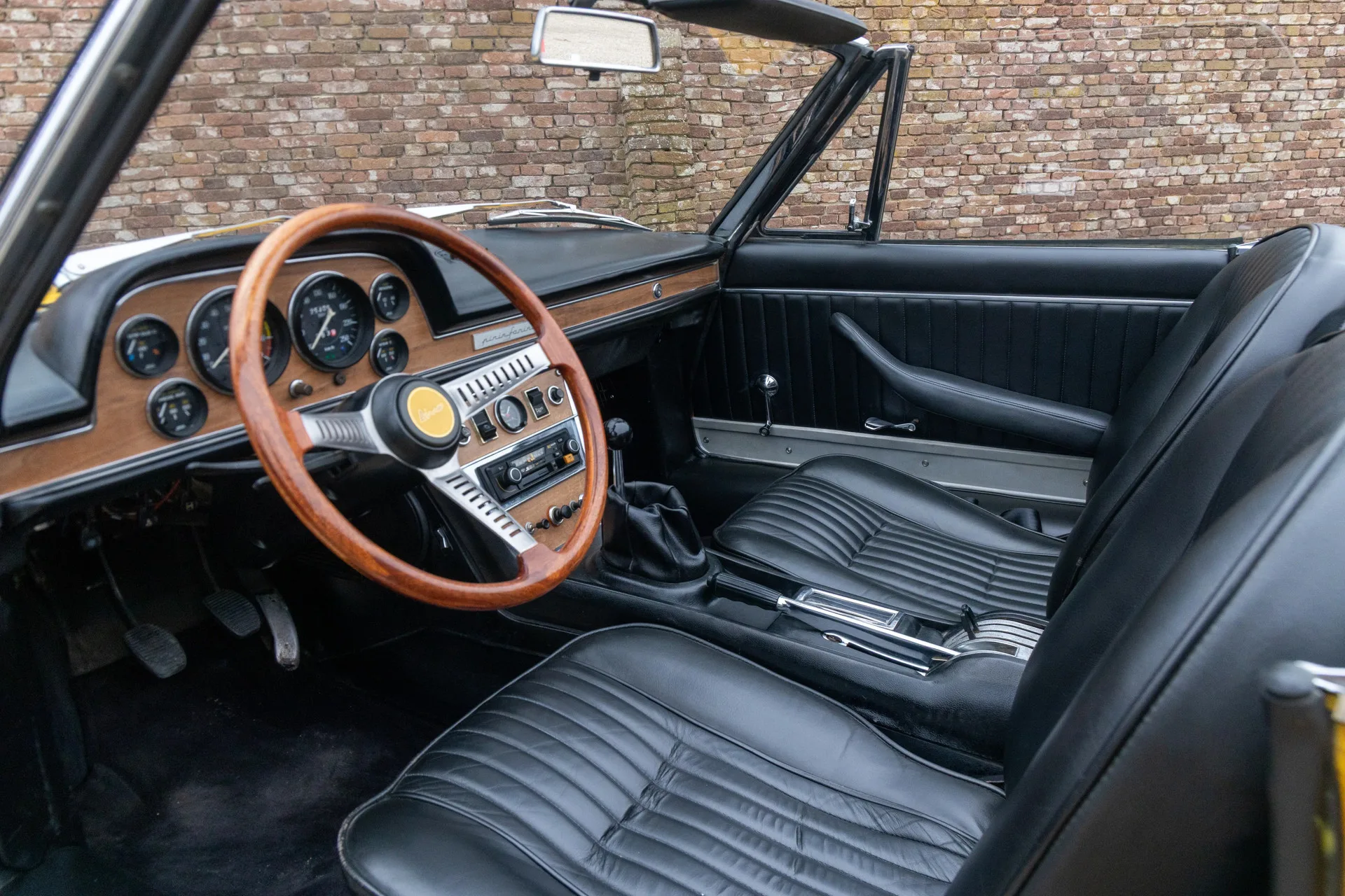 1968 Fiat Dino Spider 2000, 22/30