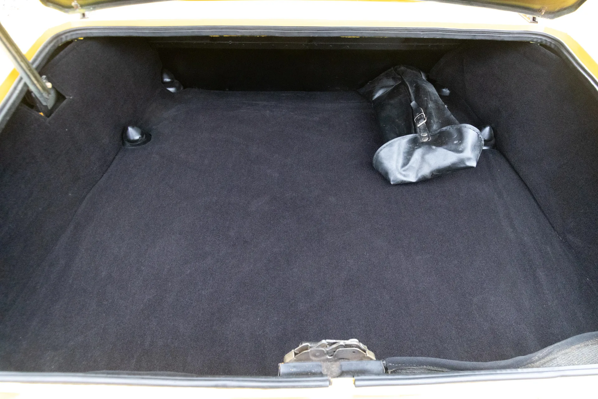 1968 Fiat Dino Spider 2000, 25/30