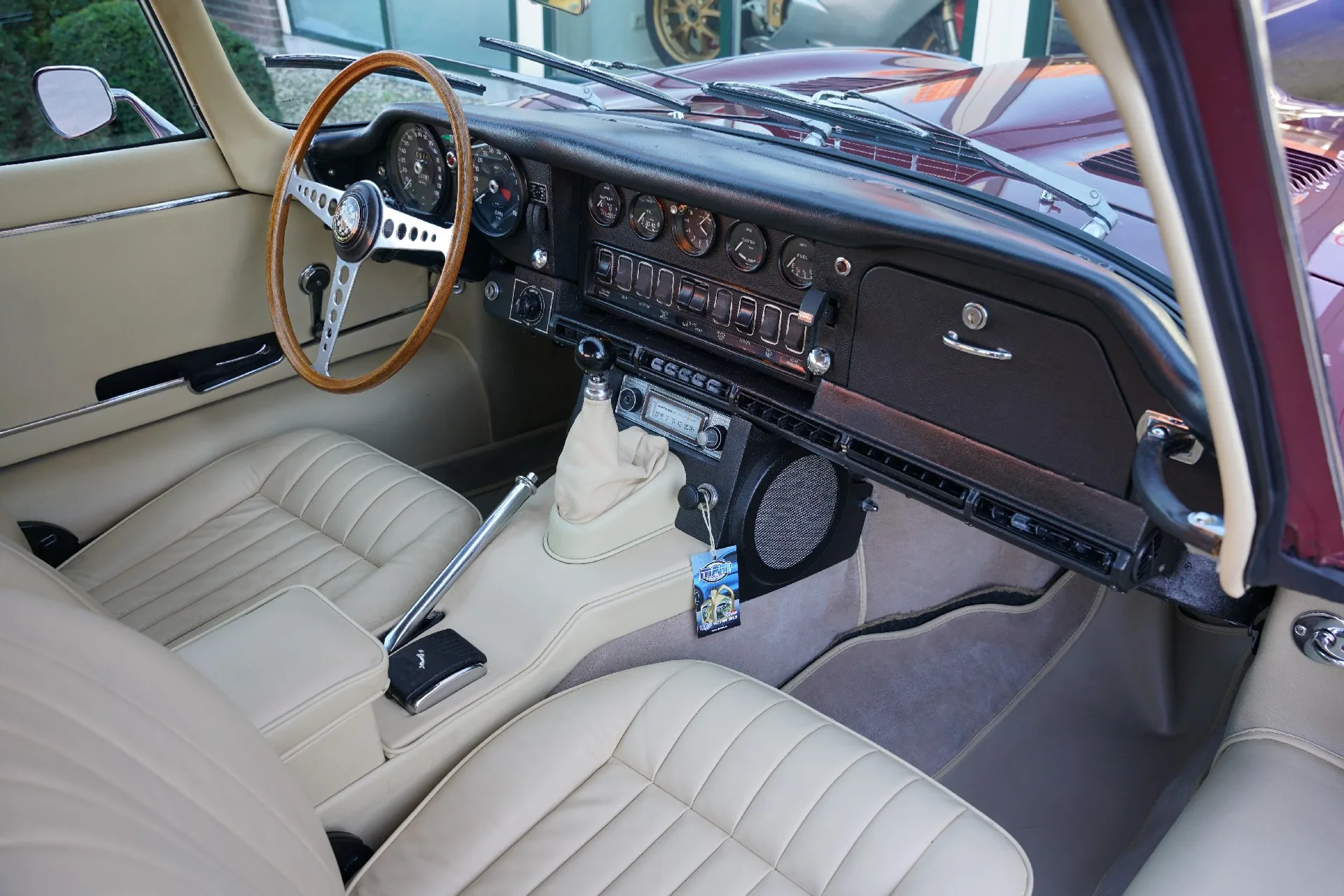 1968 Jaguar E-Type Series 1.5 4.2 Coupé, 27/30