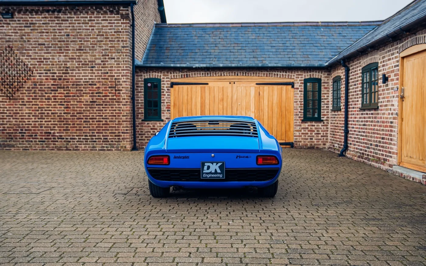 1968 Lamborghini Miura P400 angeboten von einem Fachhändler in Chorleywood, Vereinigtes Königreich, Foto 9 von 15