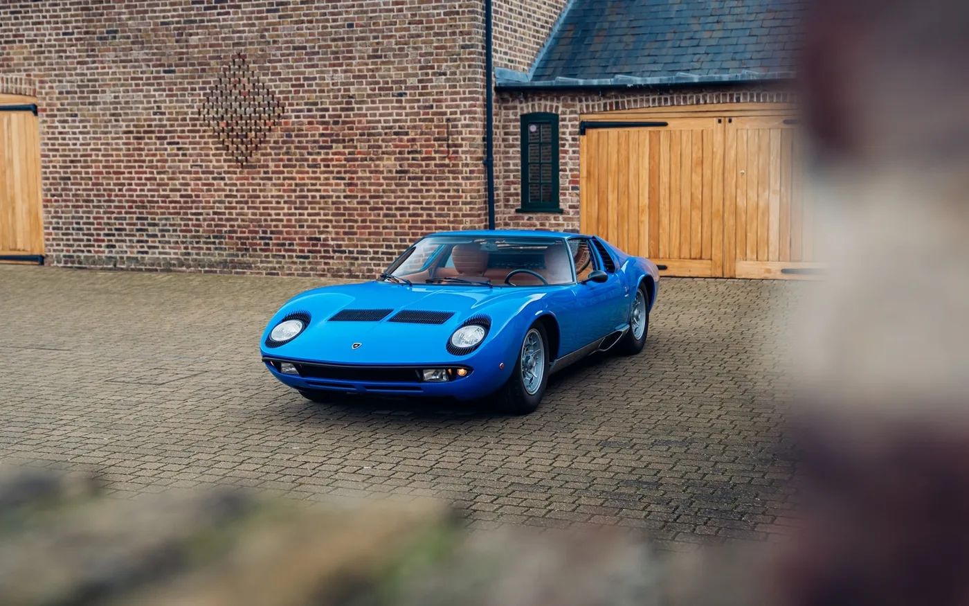 1968 Lamborghini Miura P400 angeboten von einem Fachhändler in Chorleywood, Vereinigtes Königreich, Foto 10 von 15
