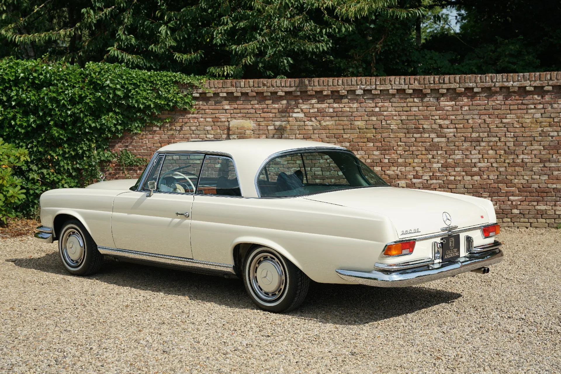 1968 Mercedes-Benz 280 SE Coupé, 2/30