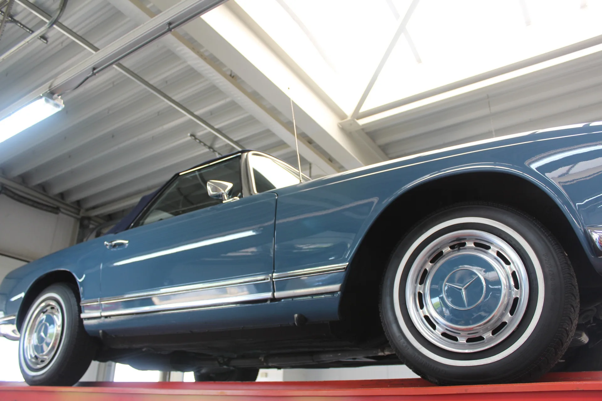 1968 Mercedes-Benz 280 SL, 7/30
