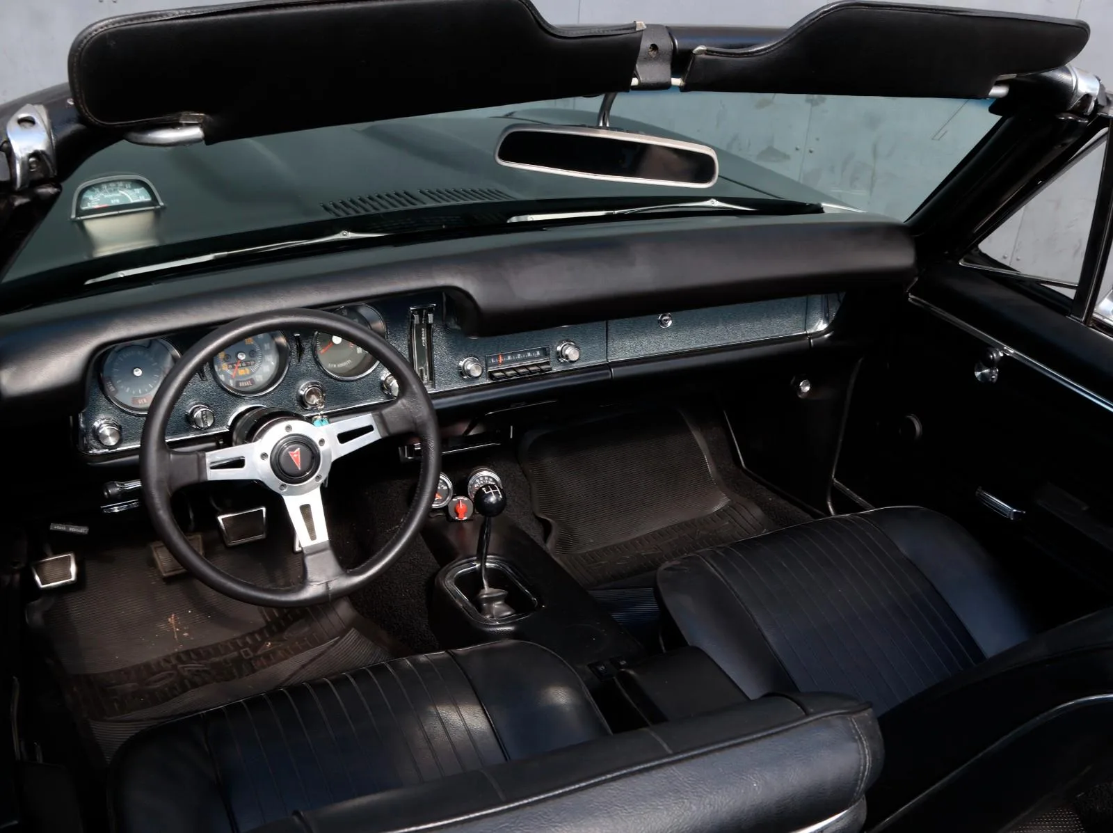 1968 Pontiac GTO Convertible, 16/24