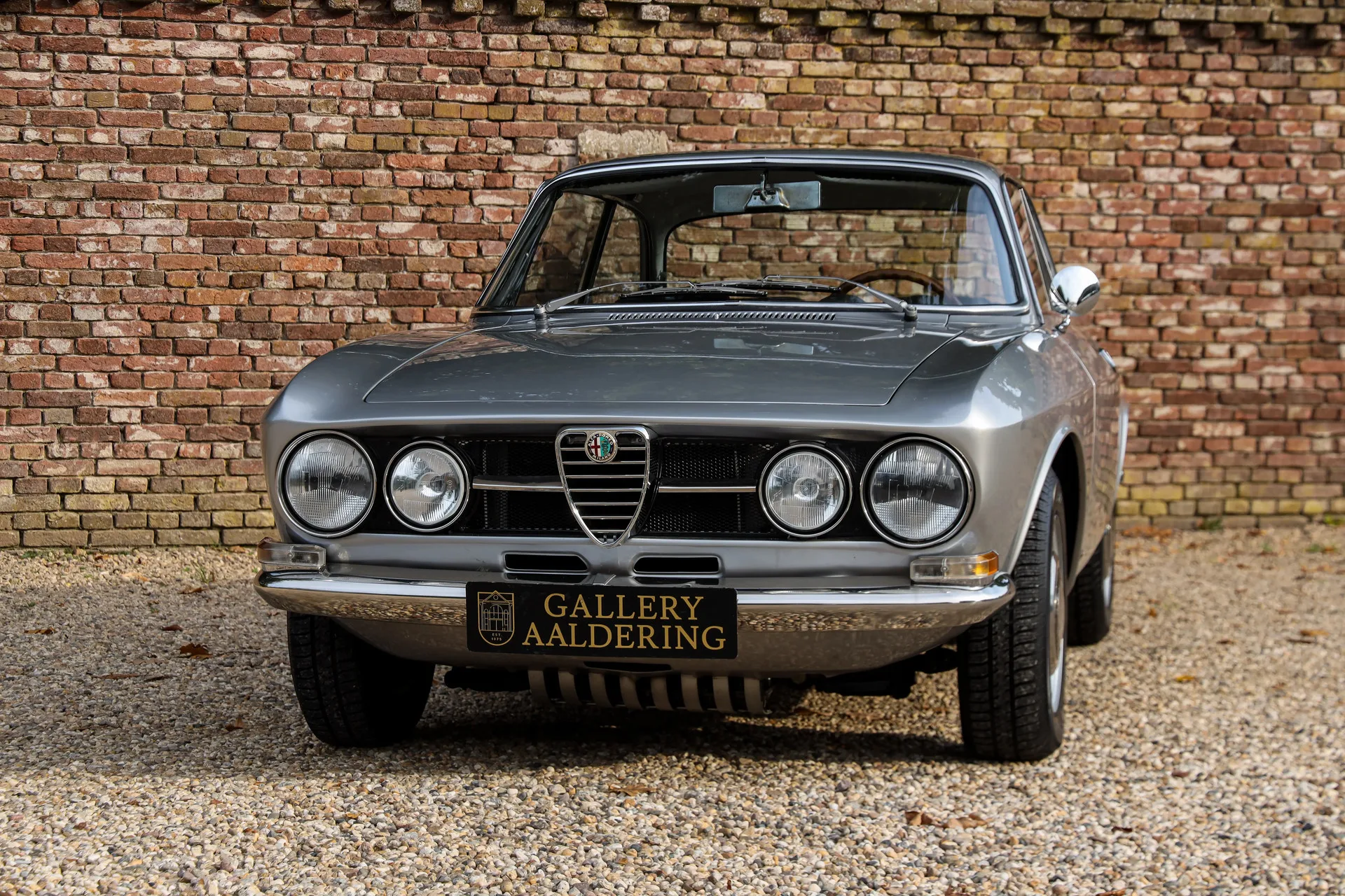 1969 Alfa Romeo 1750 GTV Bertone, 13/30
