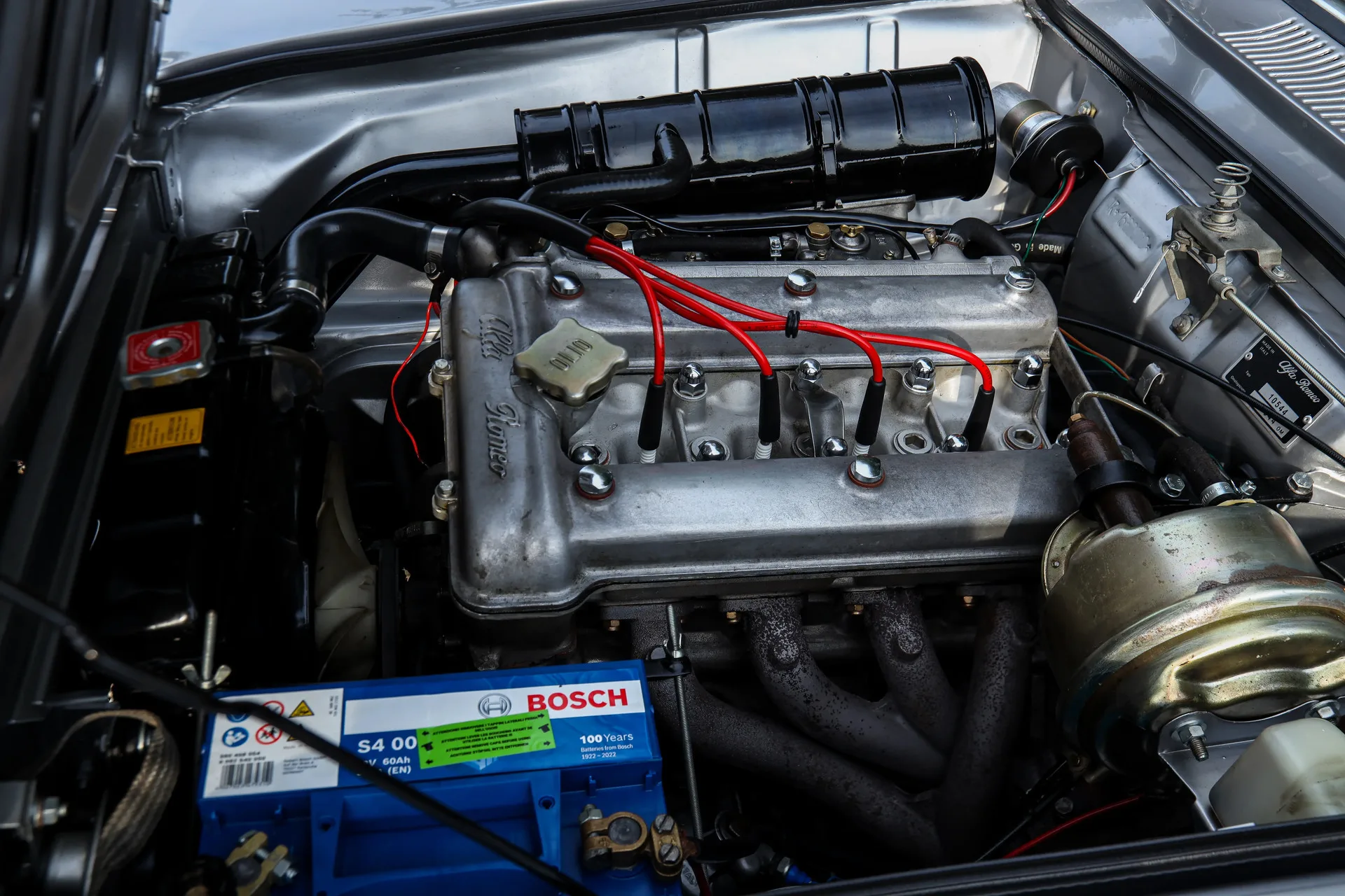 1969 Alfa Romeo 1750 GTV Bertone, 28/30
