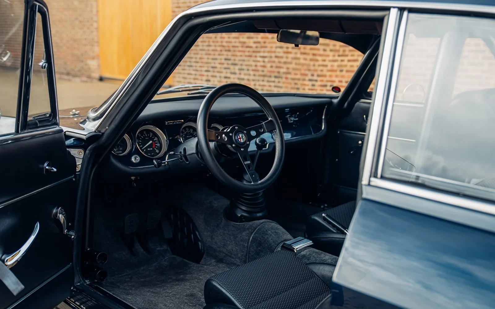 1969 Alfa Romeo GT 1300 Junior, 4/20