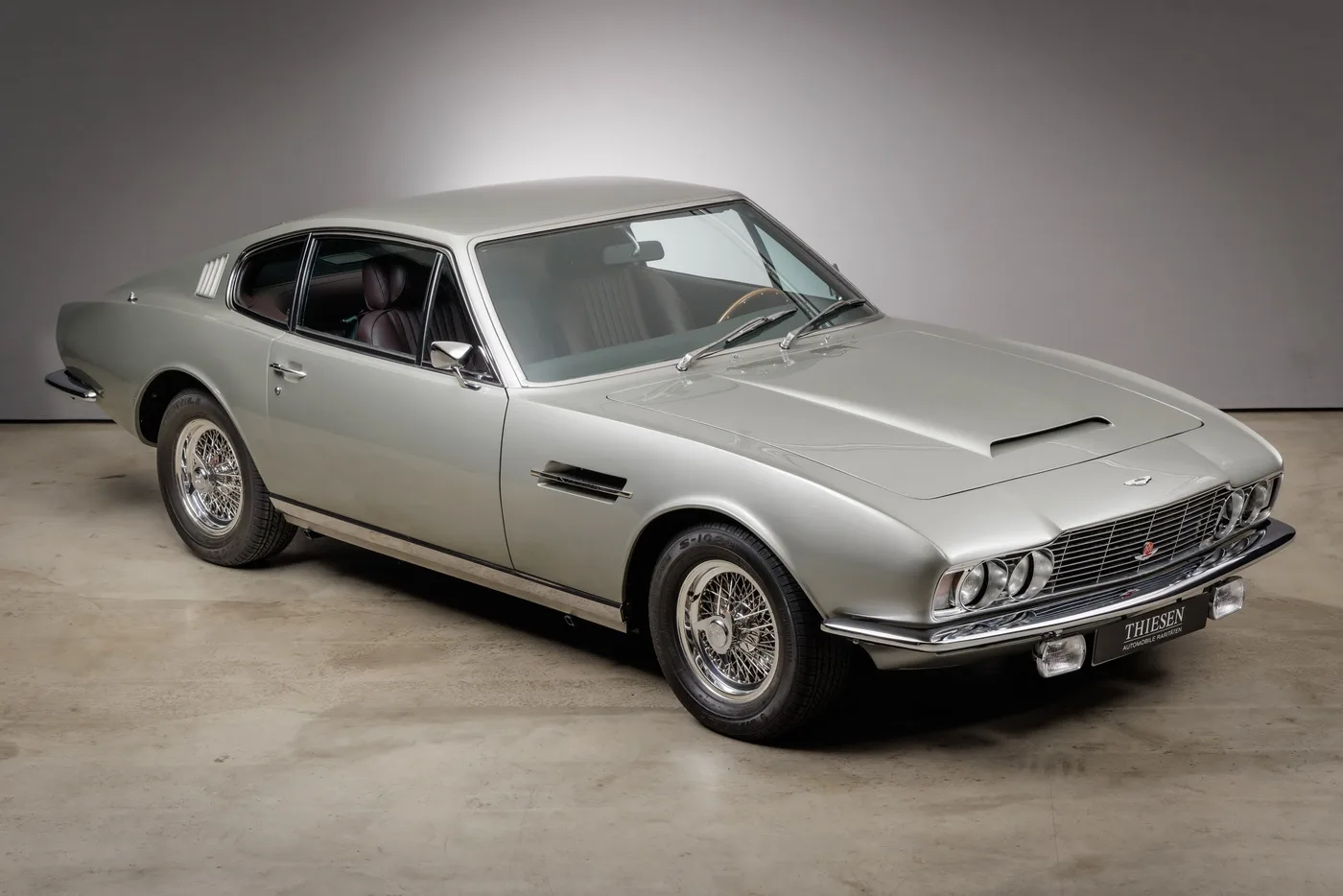 1969 Aston Martin DBS Vantage, 3/30