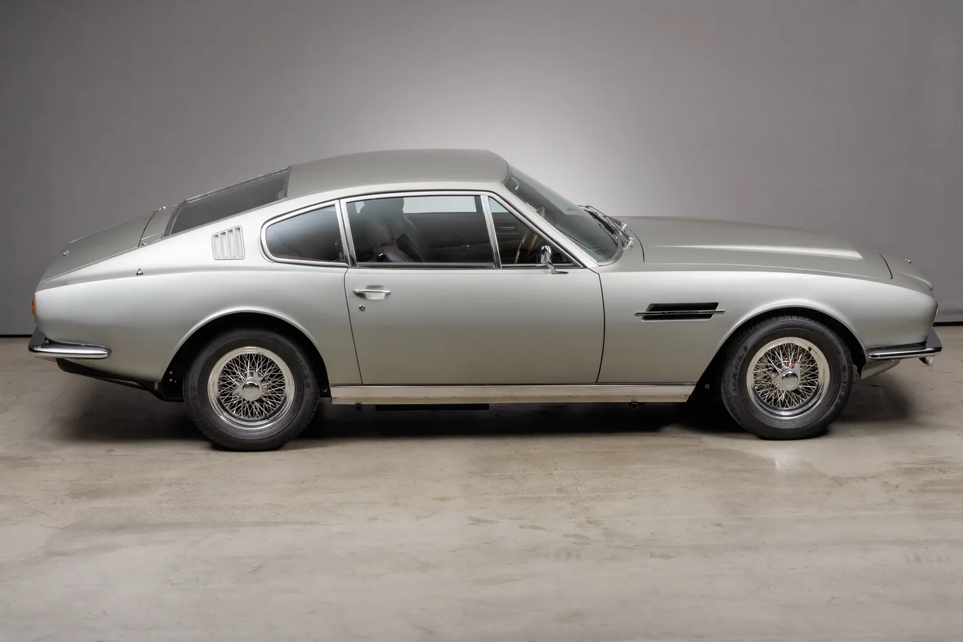 1969 Aston Martin DBS Vantage, 5/30
