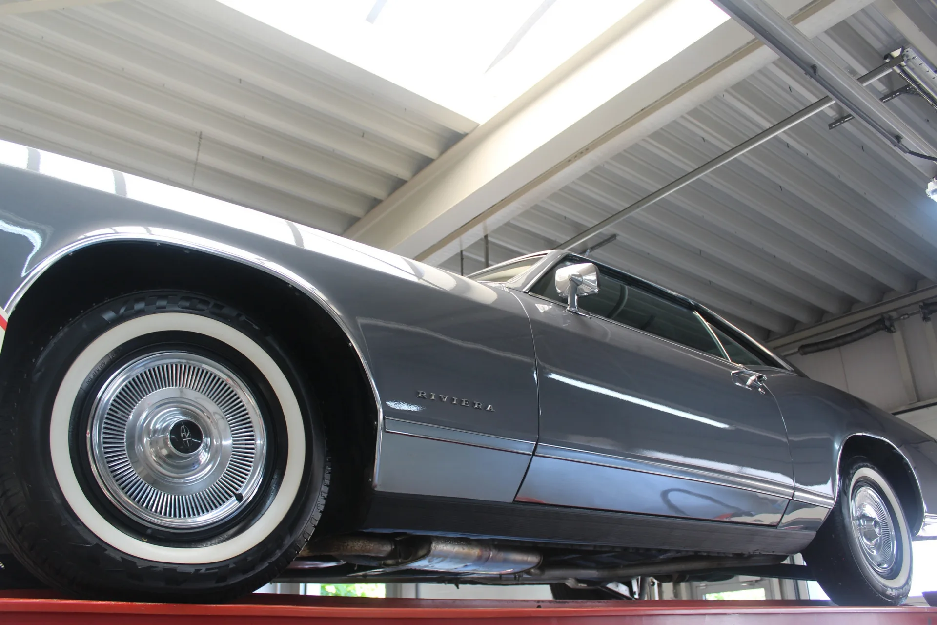 1969 Buick Riviera, 7/30