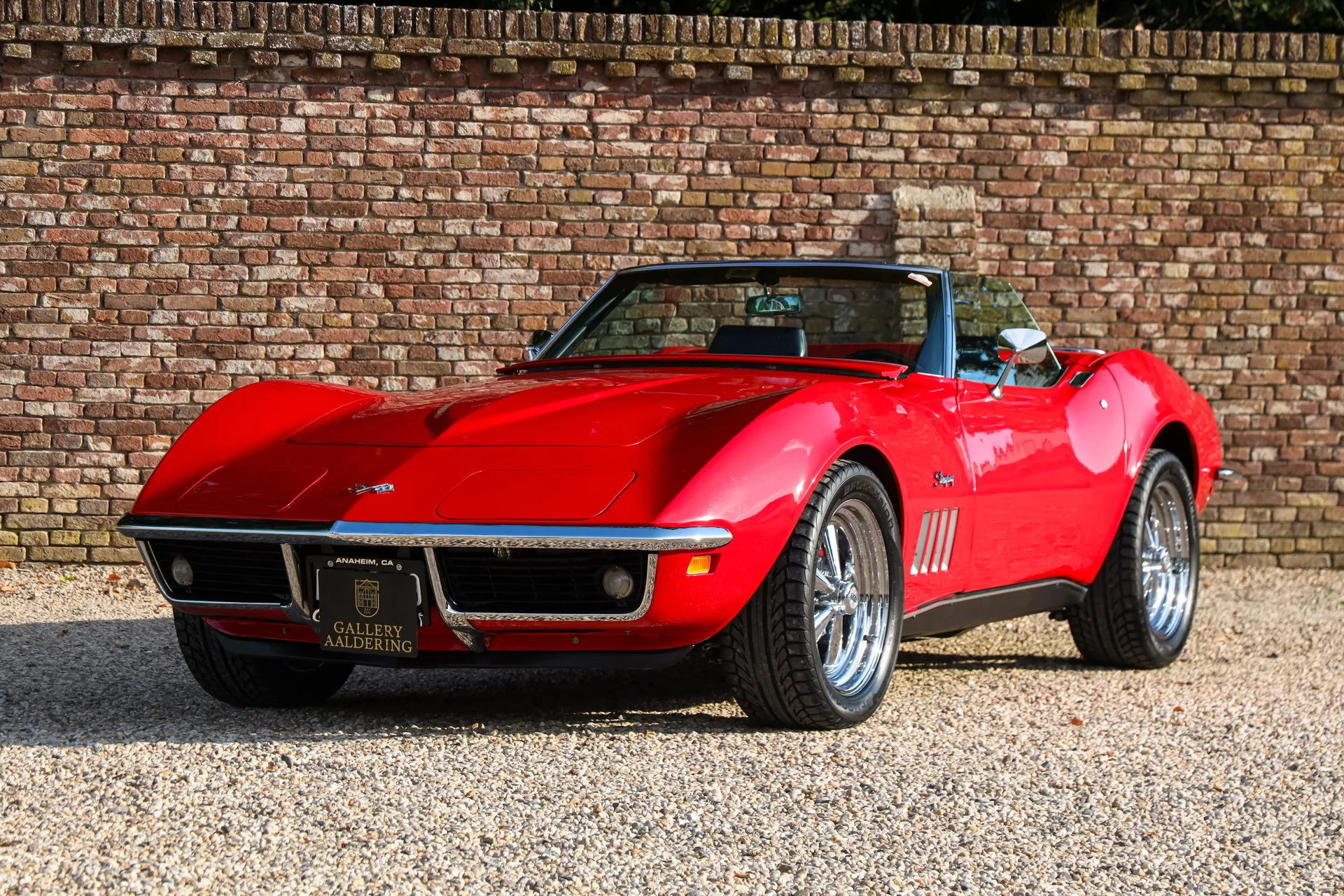 1969 Chevrolet Corvette C3 Stingray Convertible offered by a specialist dealer in Brummen, Netherlands, main photo