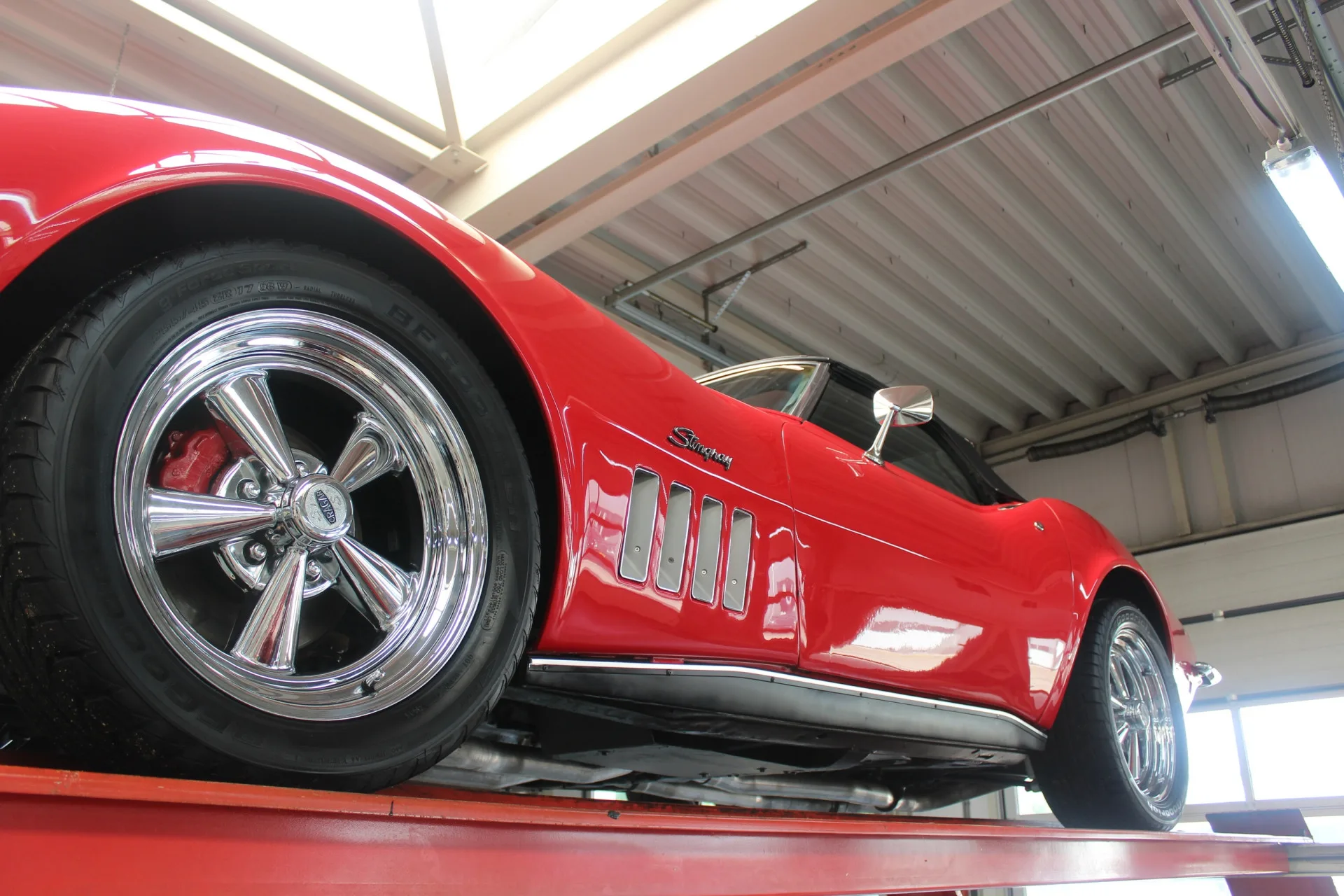1969 Chevrolet Corvette C3 Stingray Convertible, 8/30