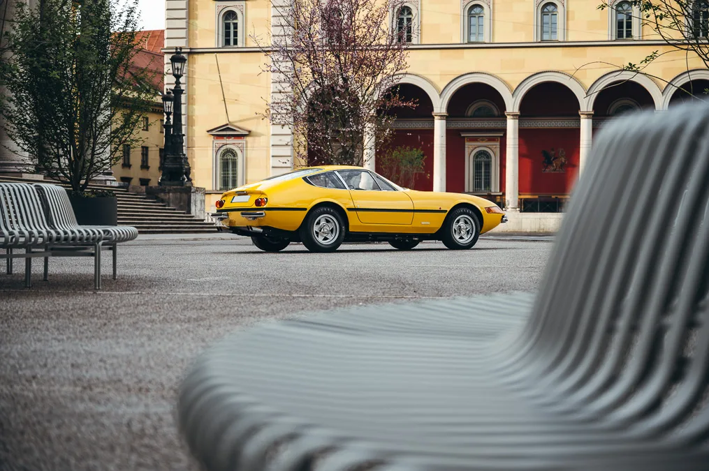 1969 Ferrari 365 GTB/4 Daytona, 7/30